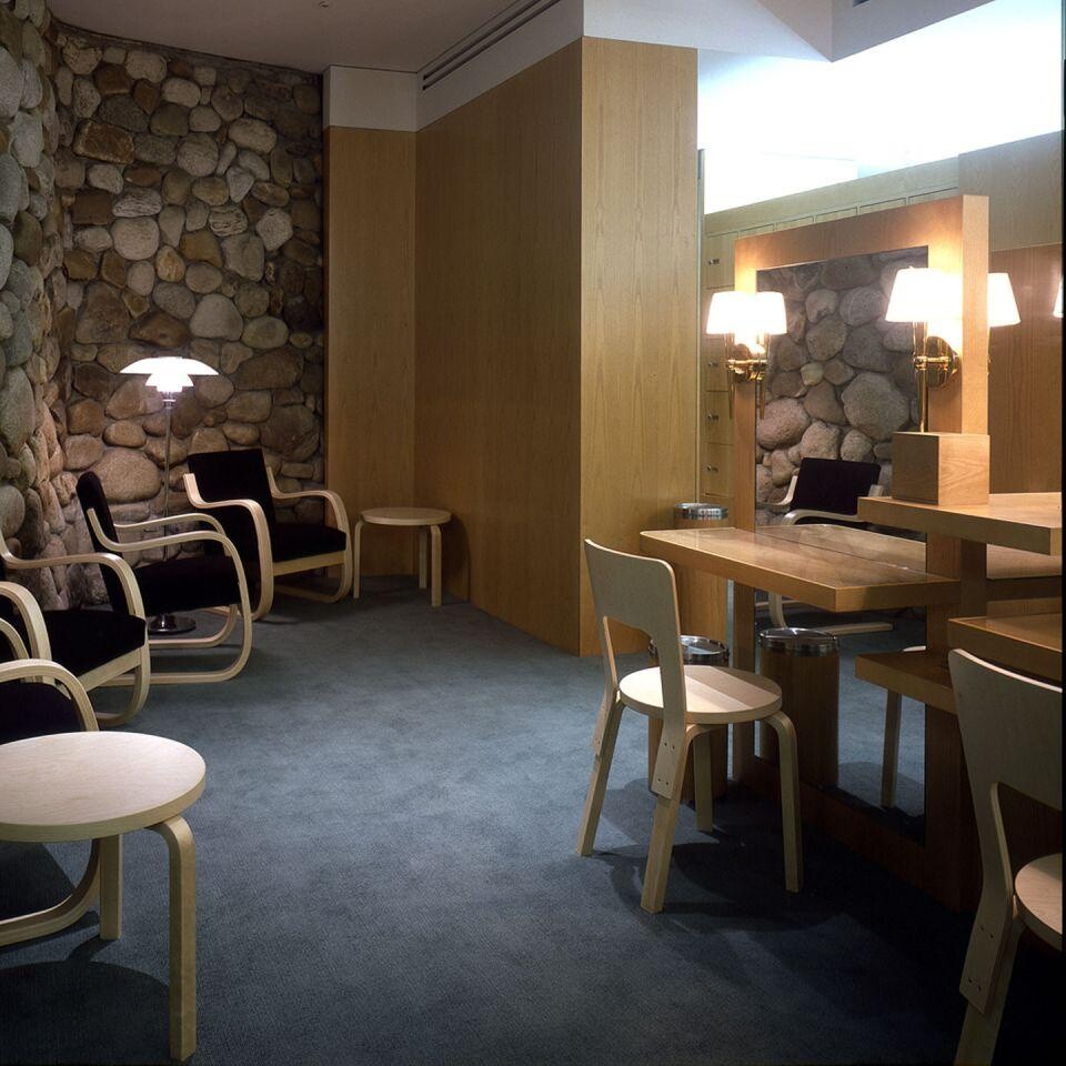 66 Chair Clear Lacquered Base