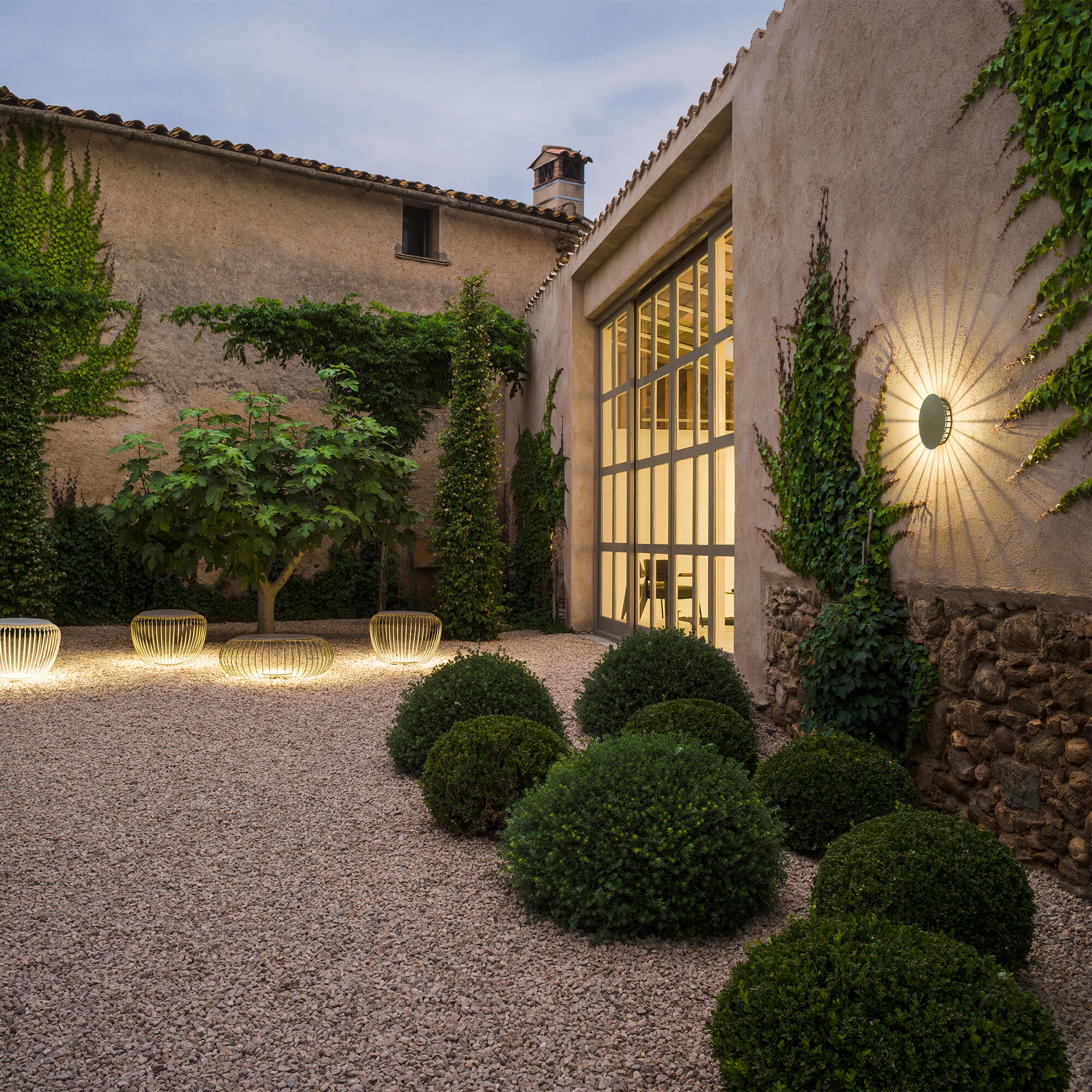 Meridiano 4720 LED Outdoor Wall Lamp