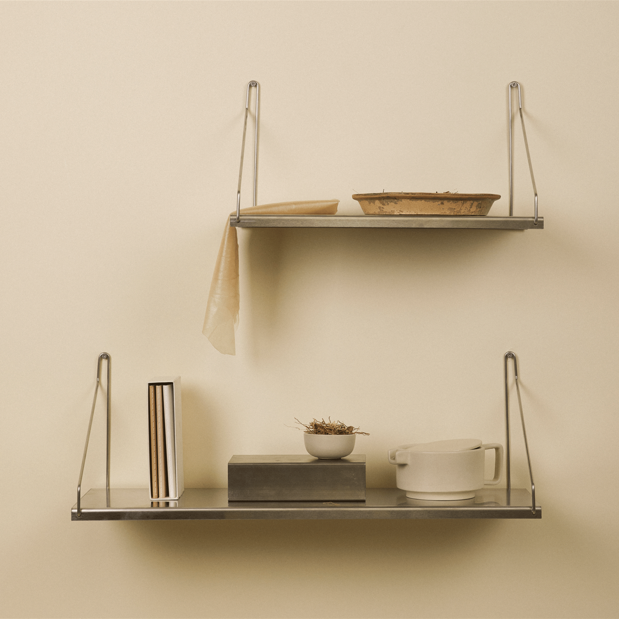 D27 Wall Shelf Stainless Steel