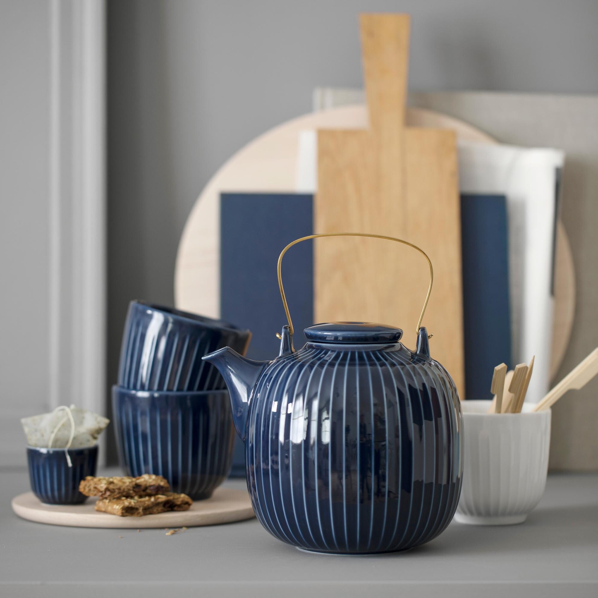 Hammershøi Set of Teapot With Cups