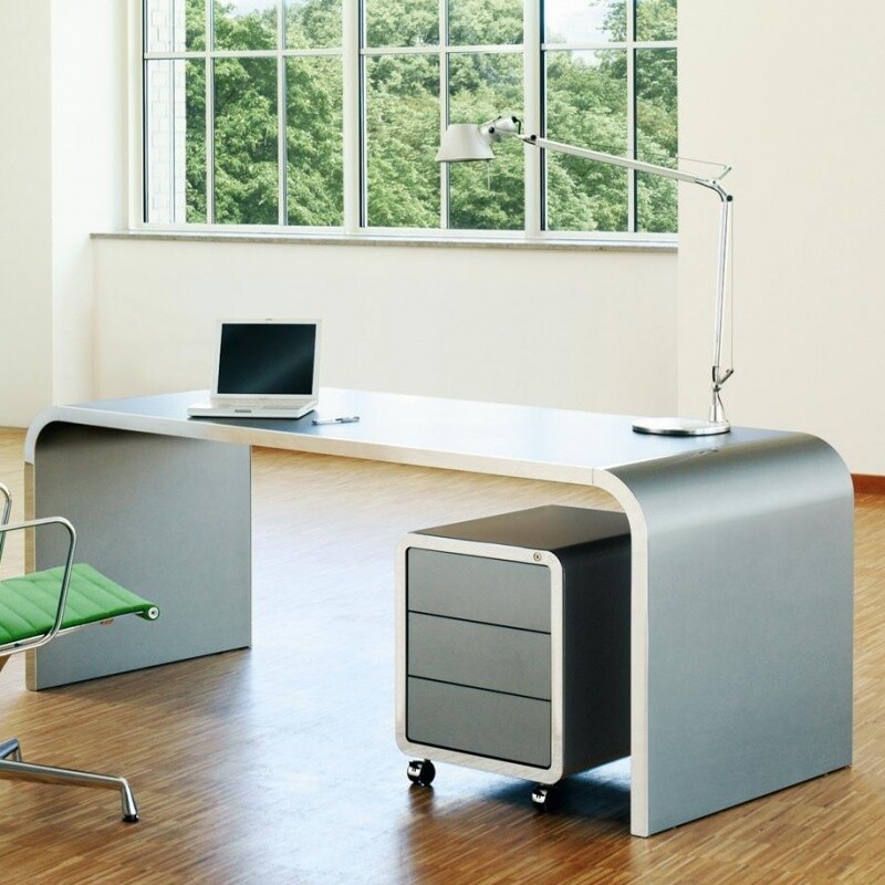 Highline R20 Container