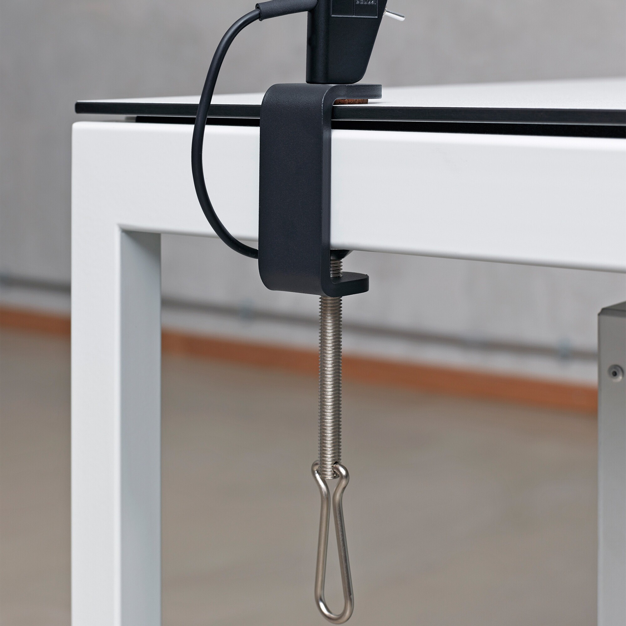 Lifto LED Desk Lamp with Clip