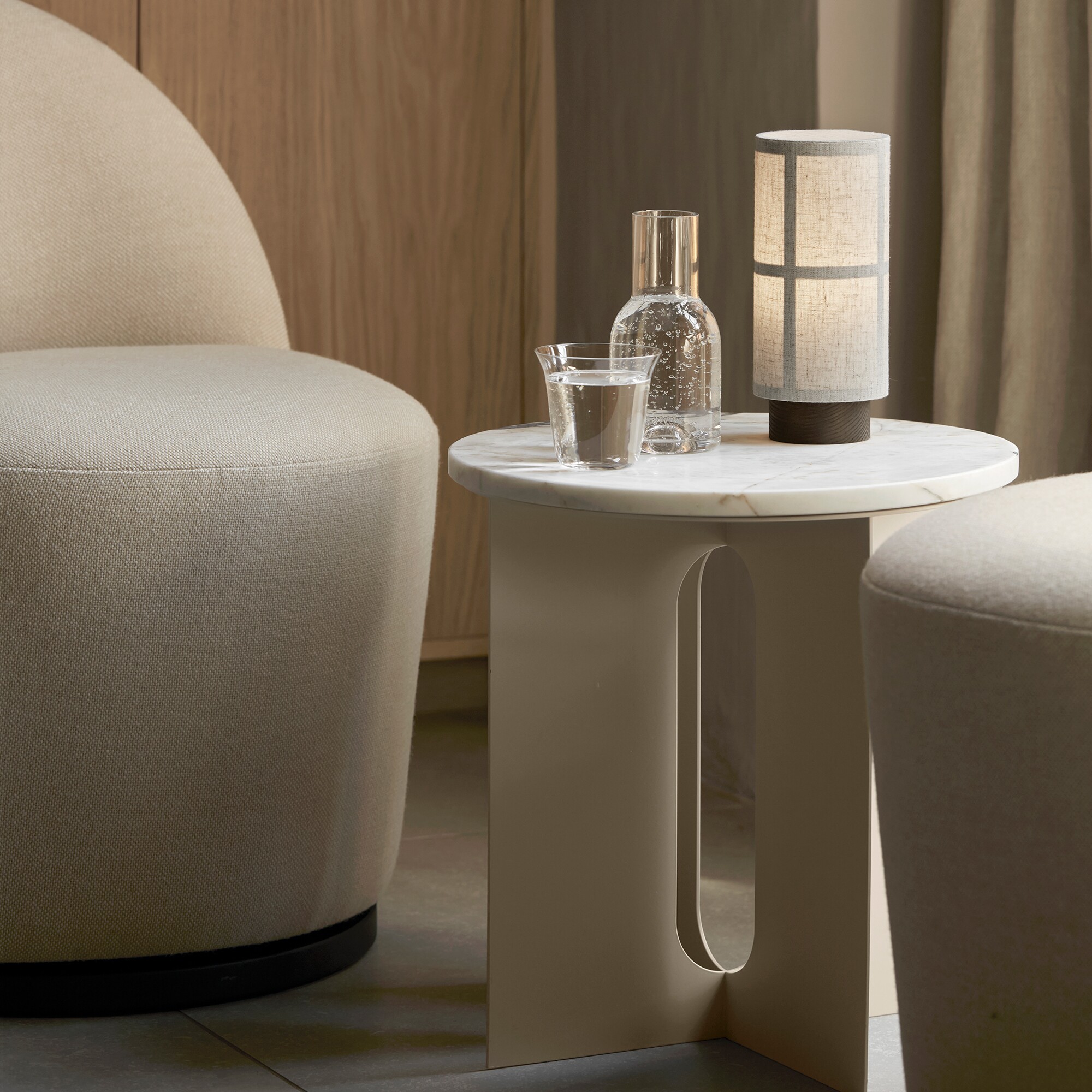 Hashira LED Table Lamp With Battery