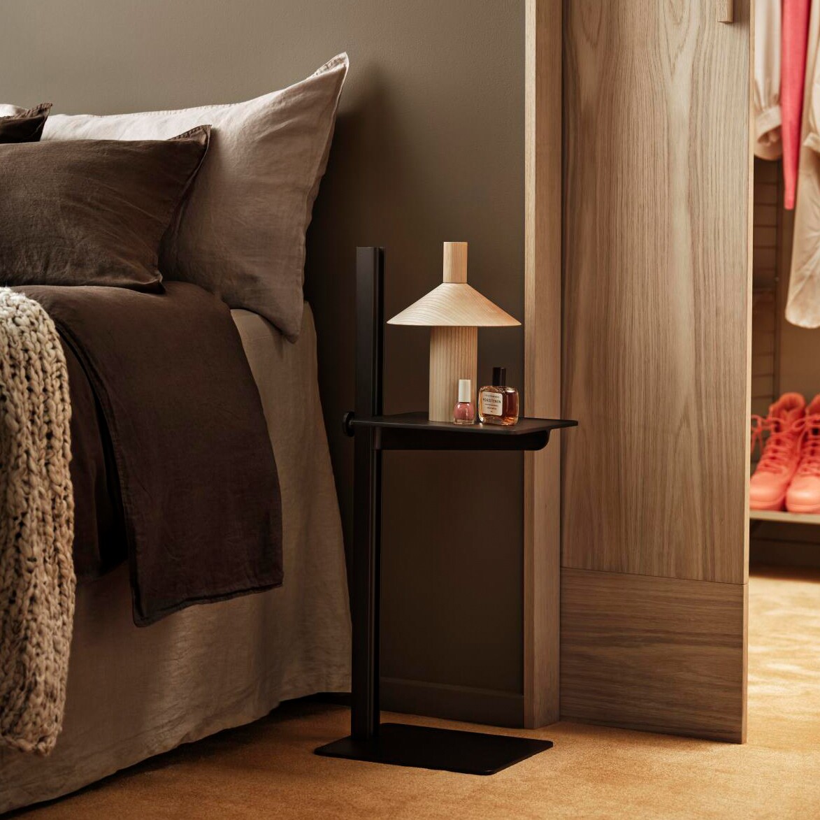 Museum Side Table Height Adjustable