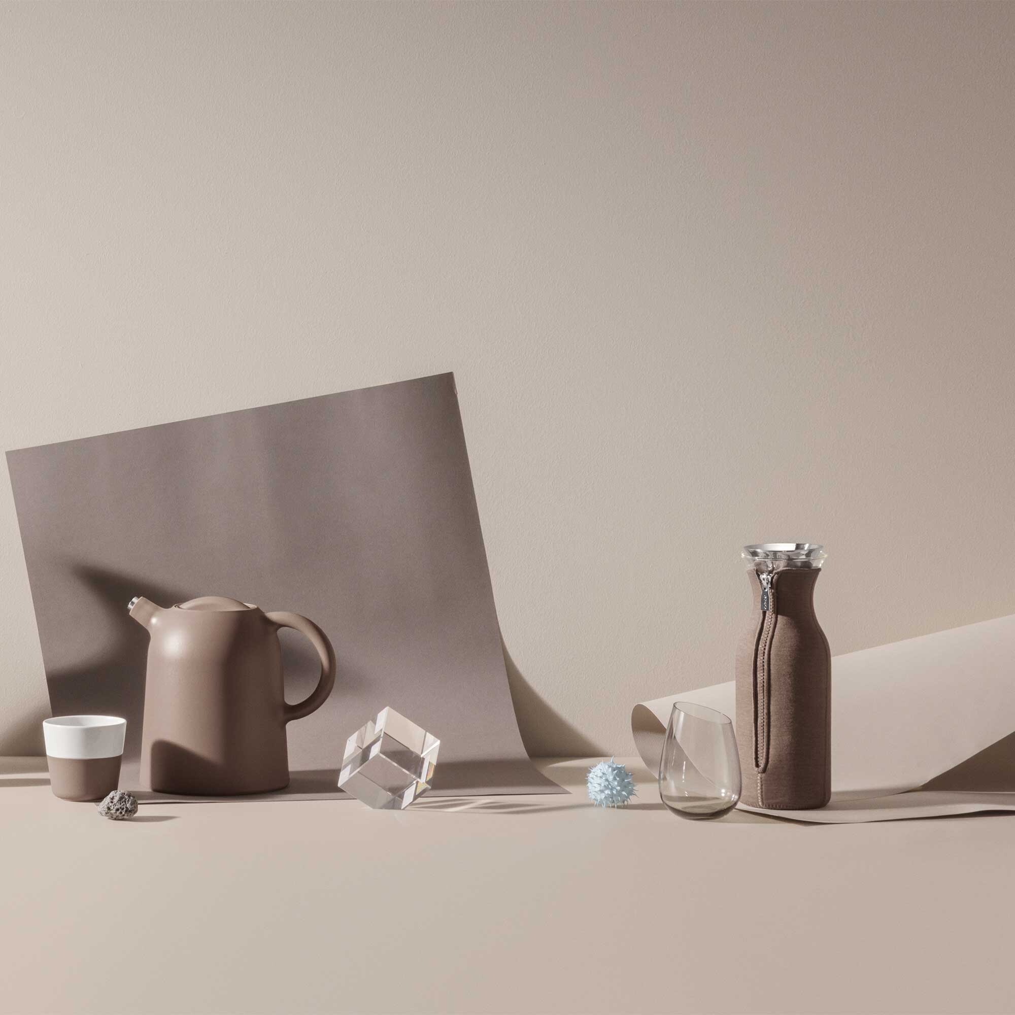 Fridge Carafe with Neoprene Cover 1L