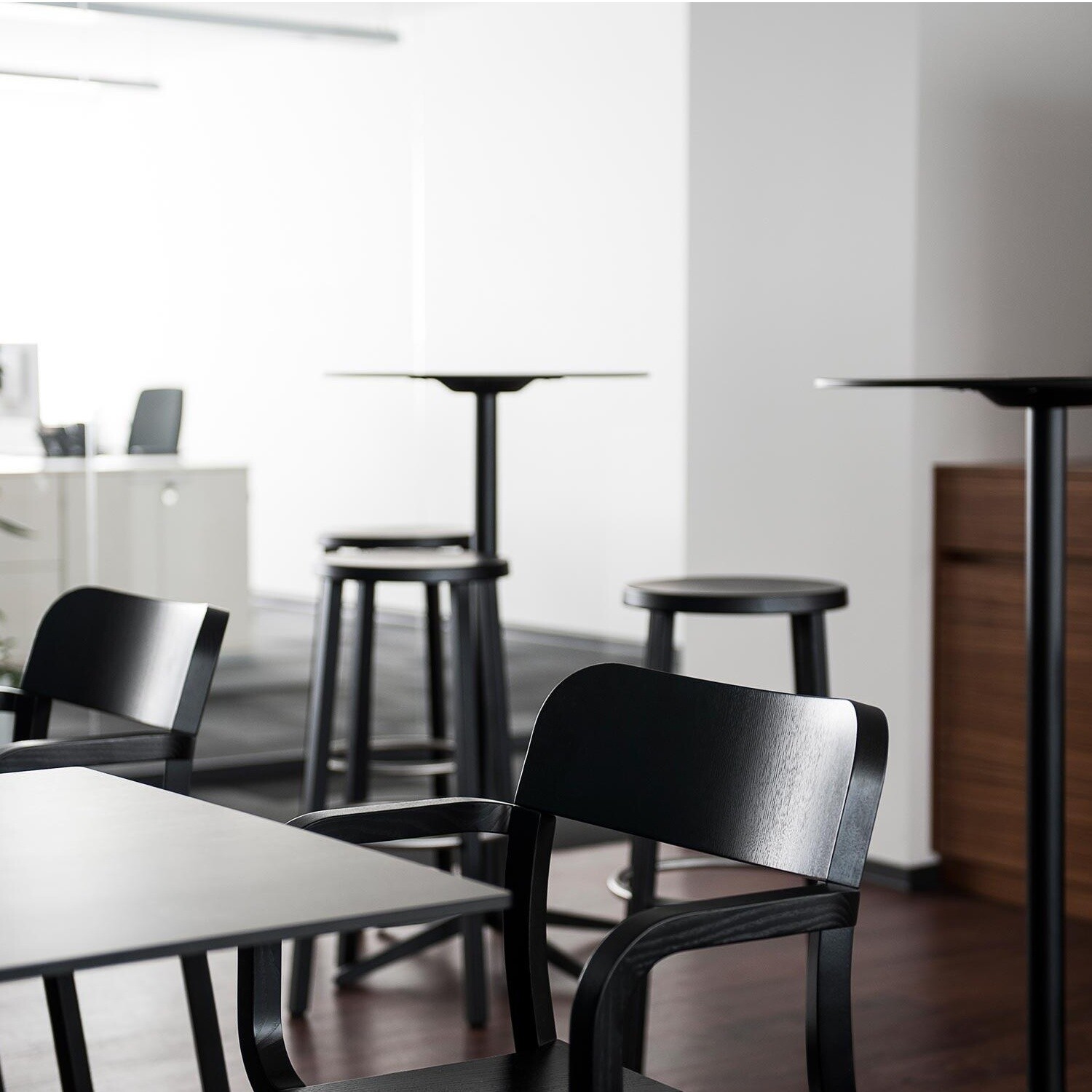 Mister X Garden Table 80x80cm