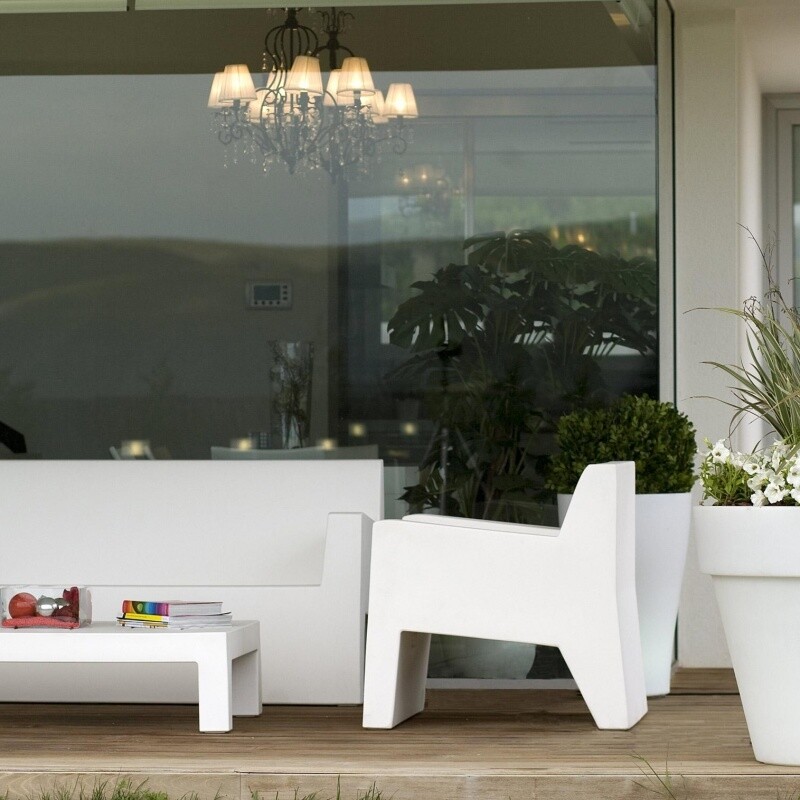 Jut Oudoor Easy Chair