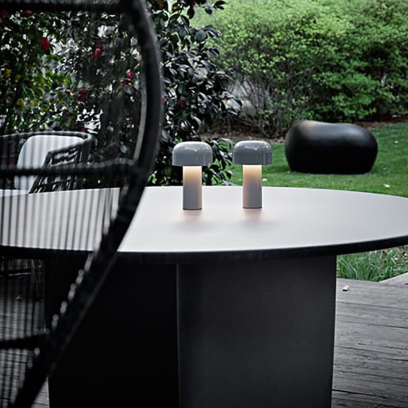 Bellhop LED Lamp With Battery