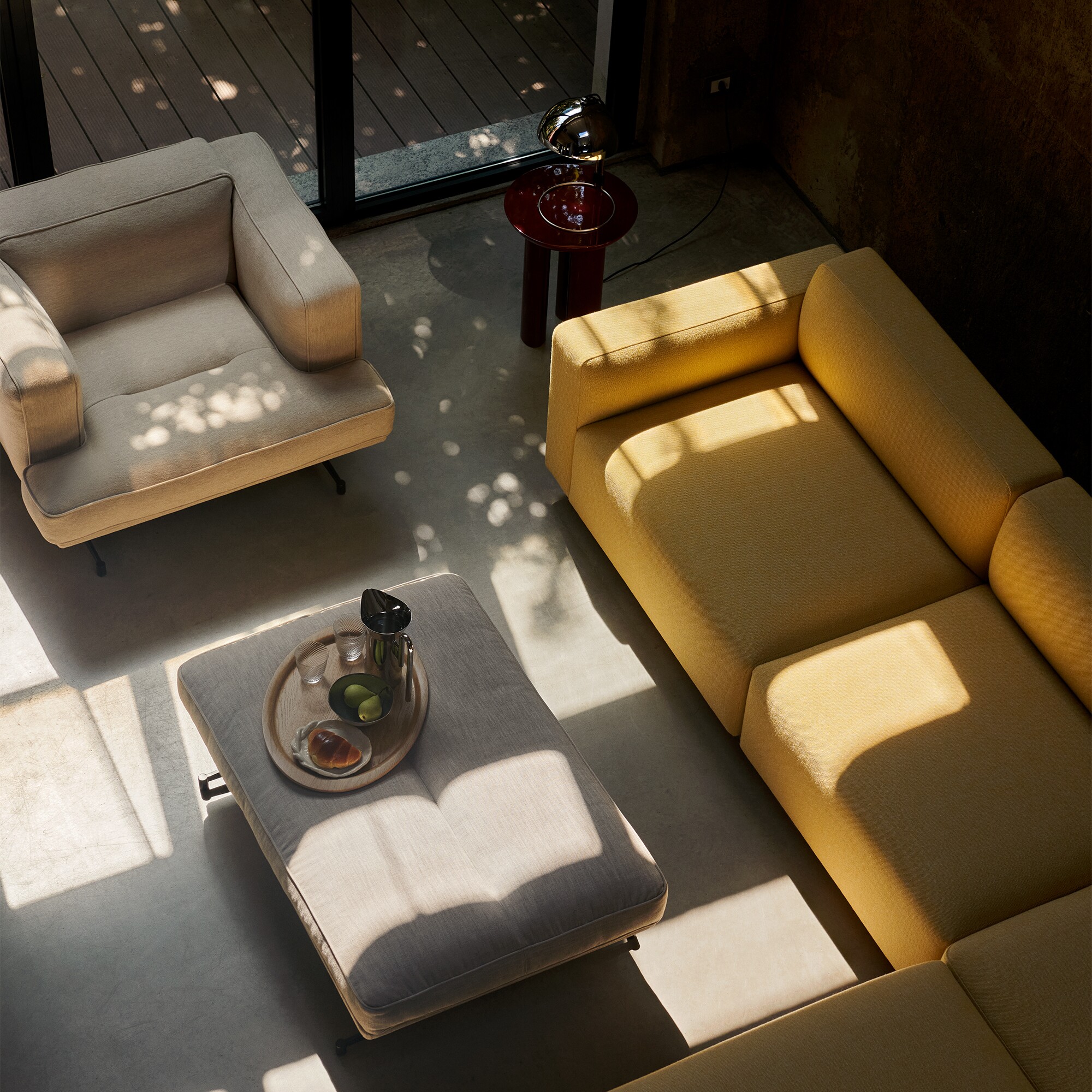 Inland AV21 Lounge Chair