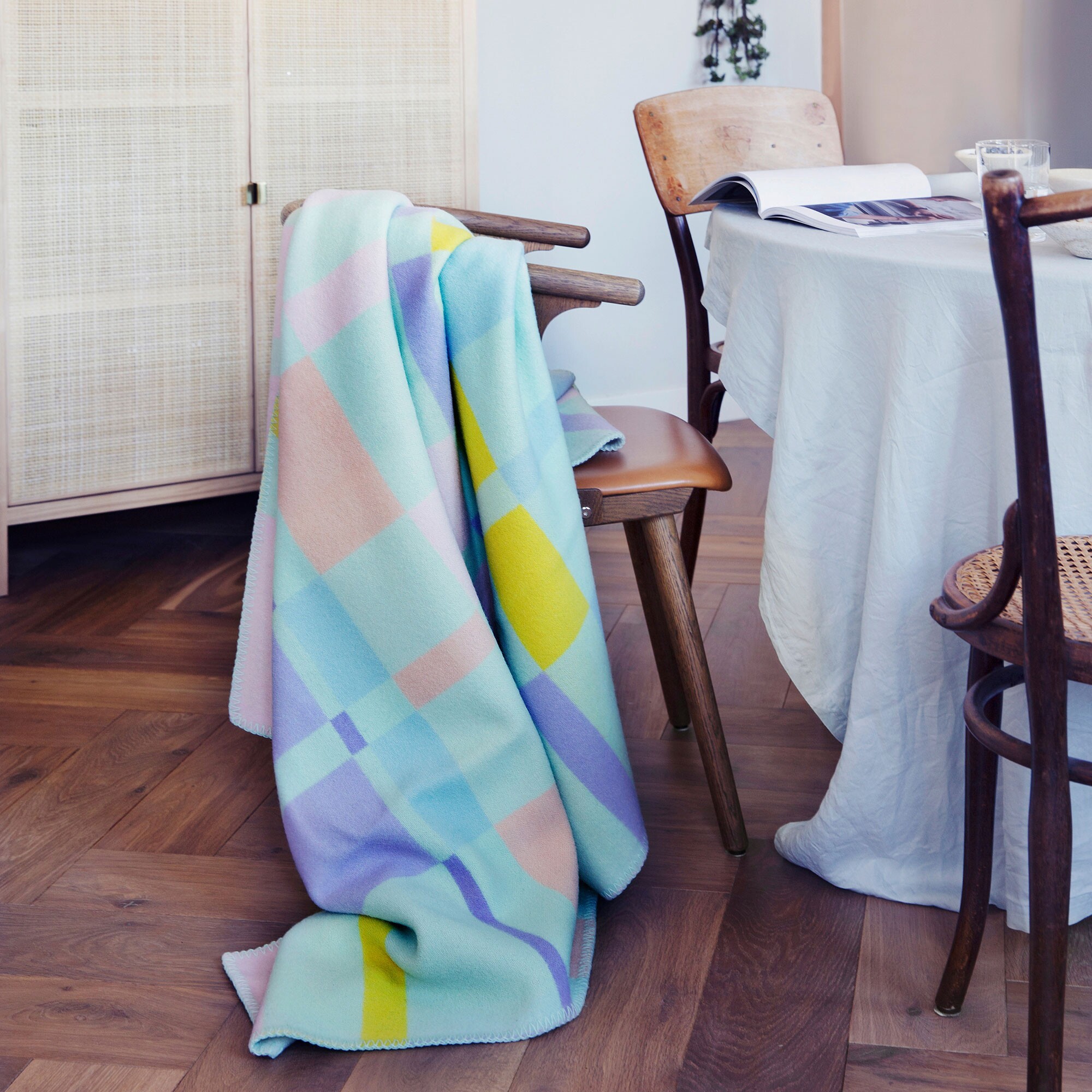 City Plaid/Throw 135x200cm