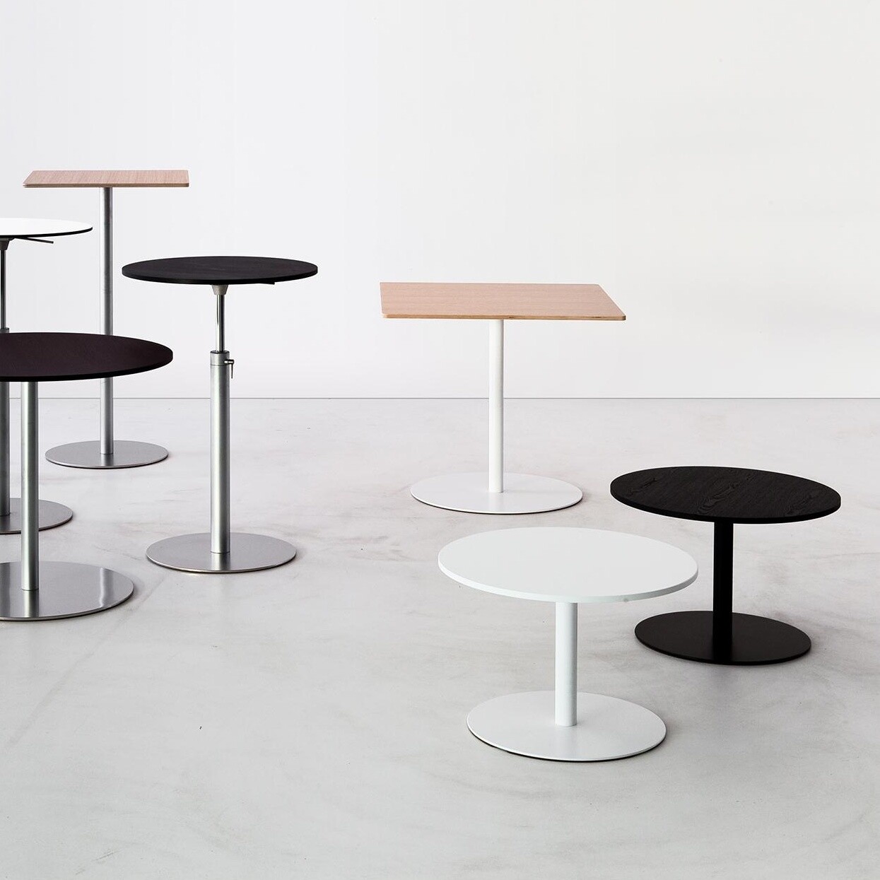 Brio Side Table Frame White H40cm