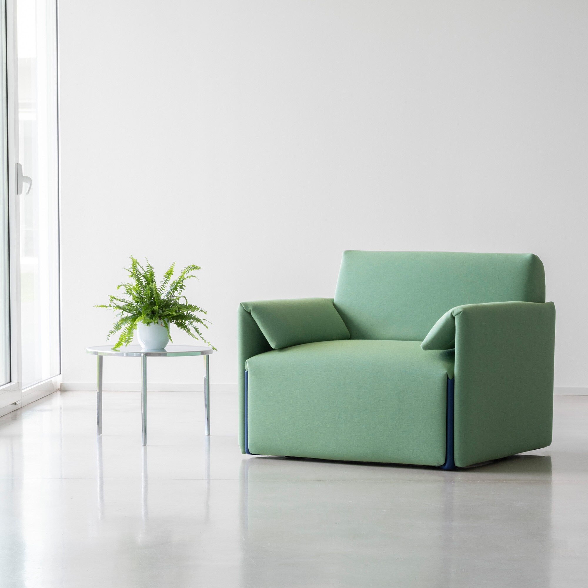 Costume Easy Chair 93x86x76cm