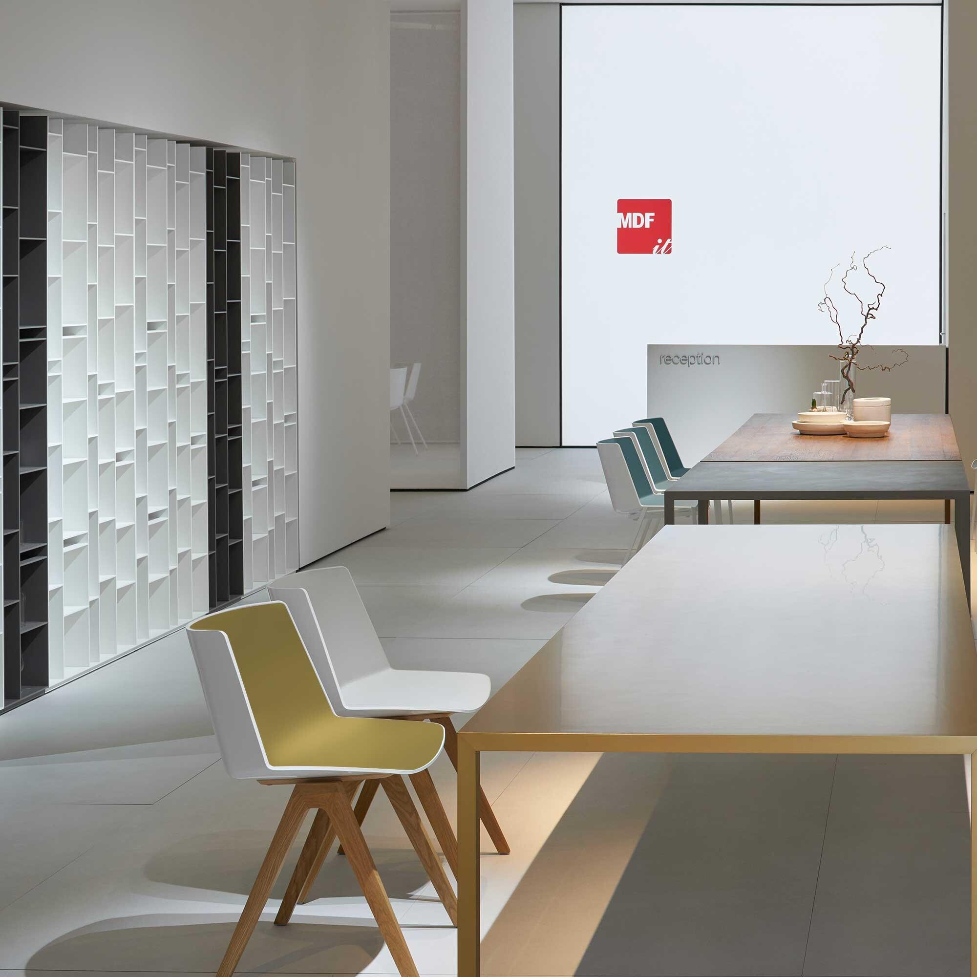 Aïku Chair With Legs In Oak