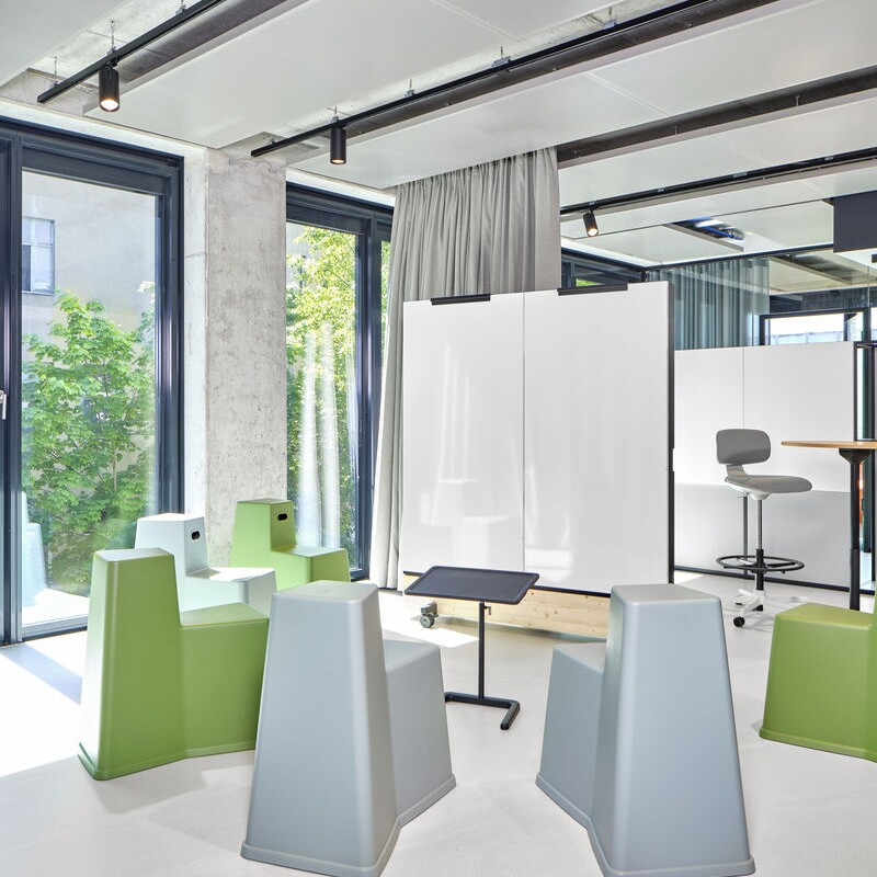 NesTable Side Table Height Adjustable