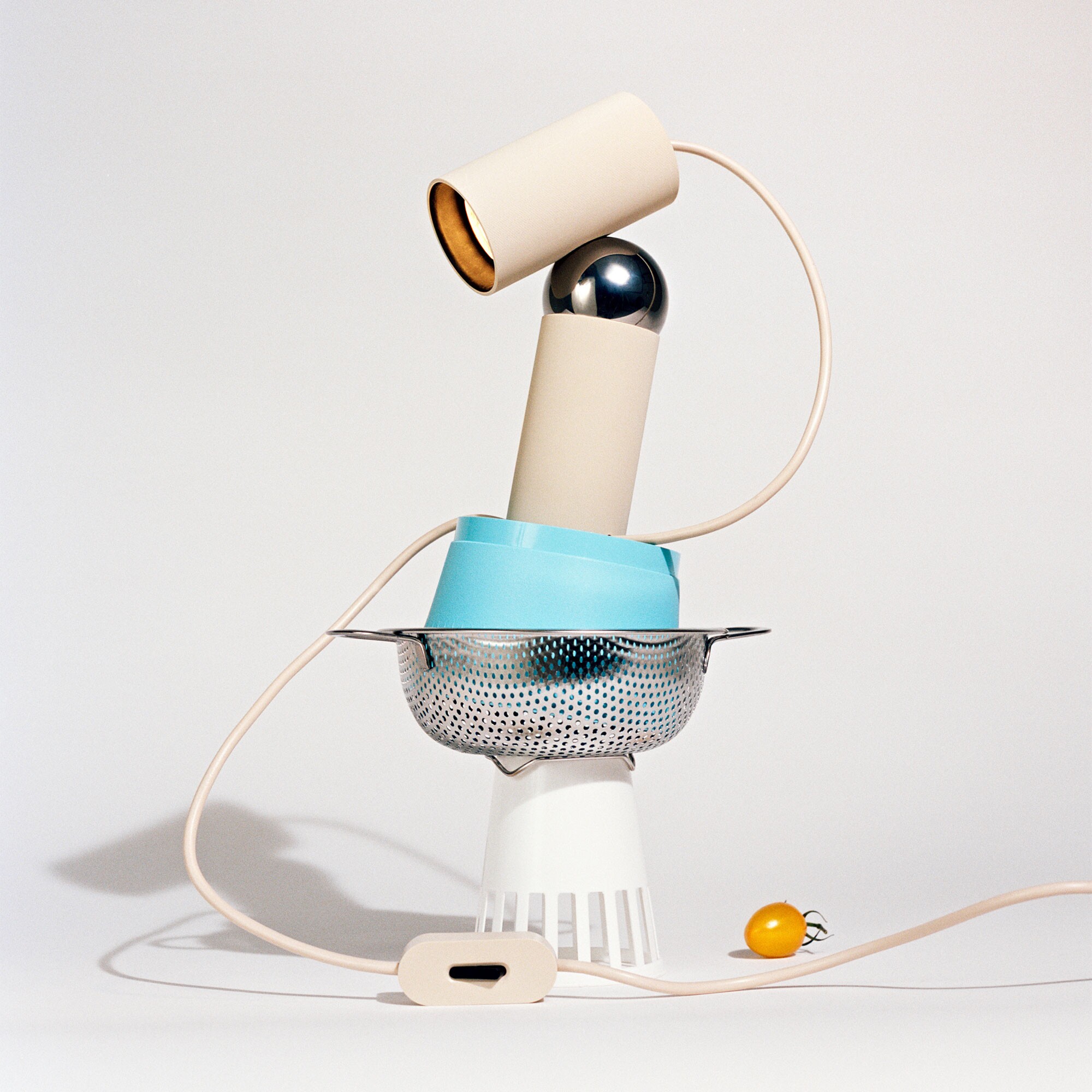 Bilboquet Table Lamp