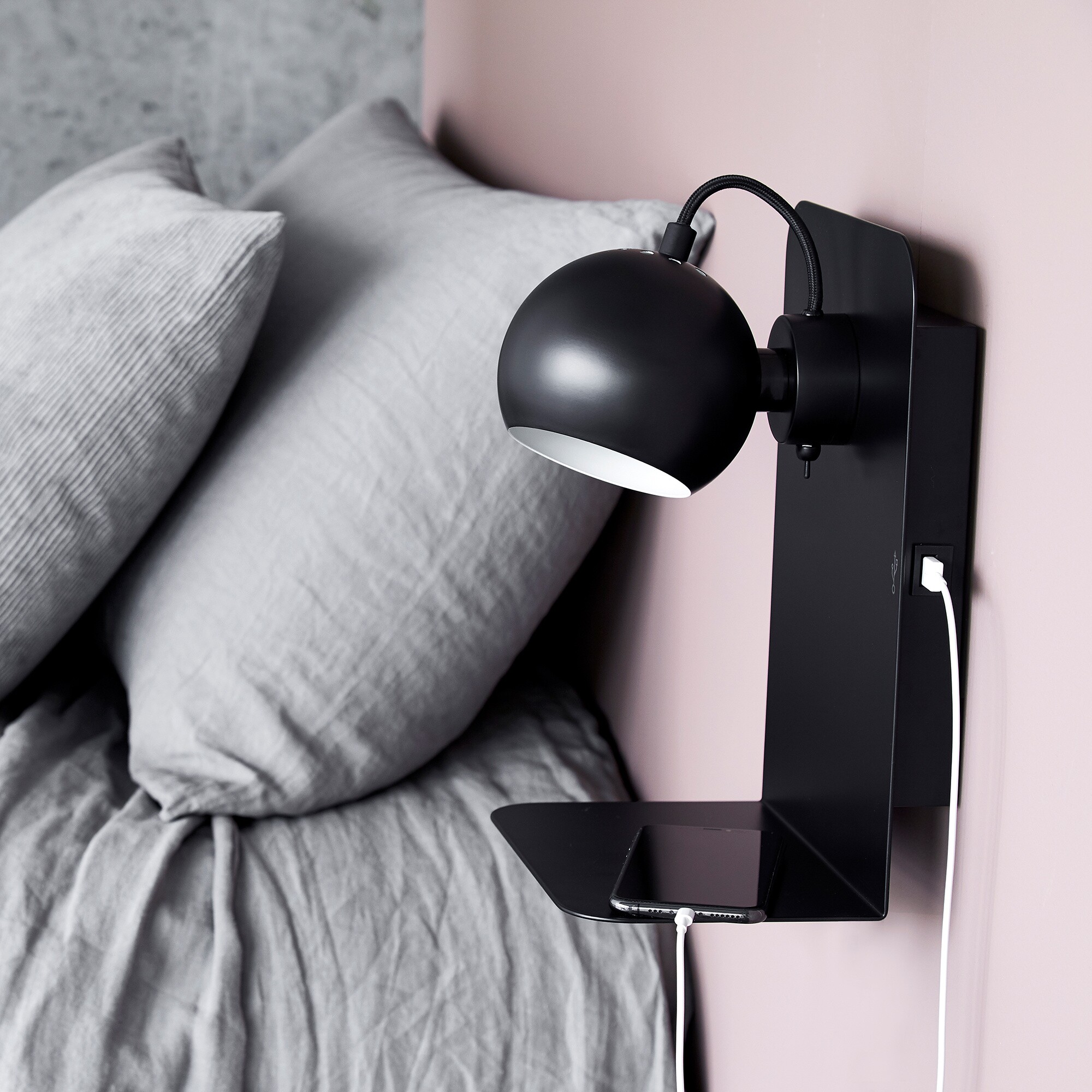 Ball Wall Lamp With USB