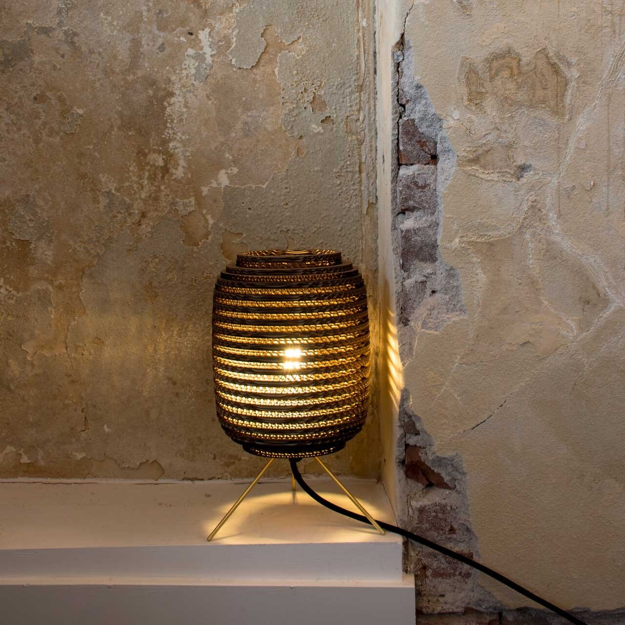 Ausi Table Lamp