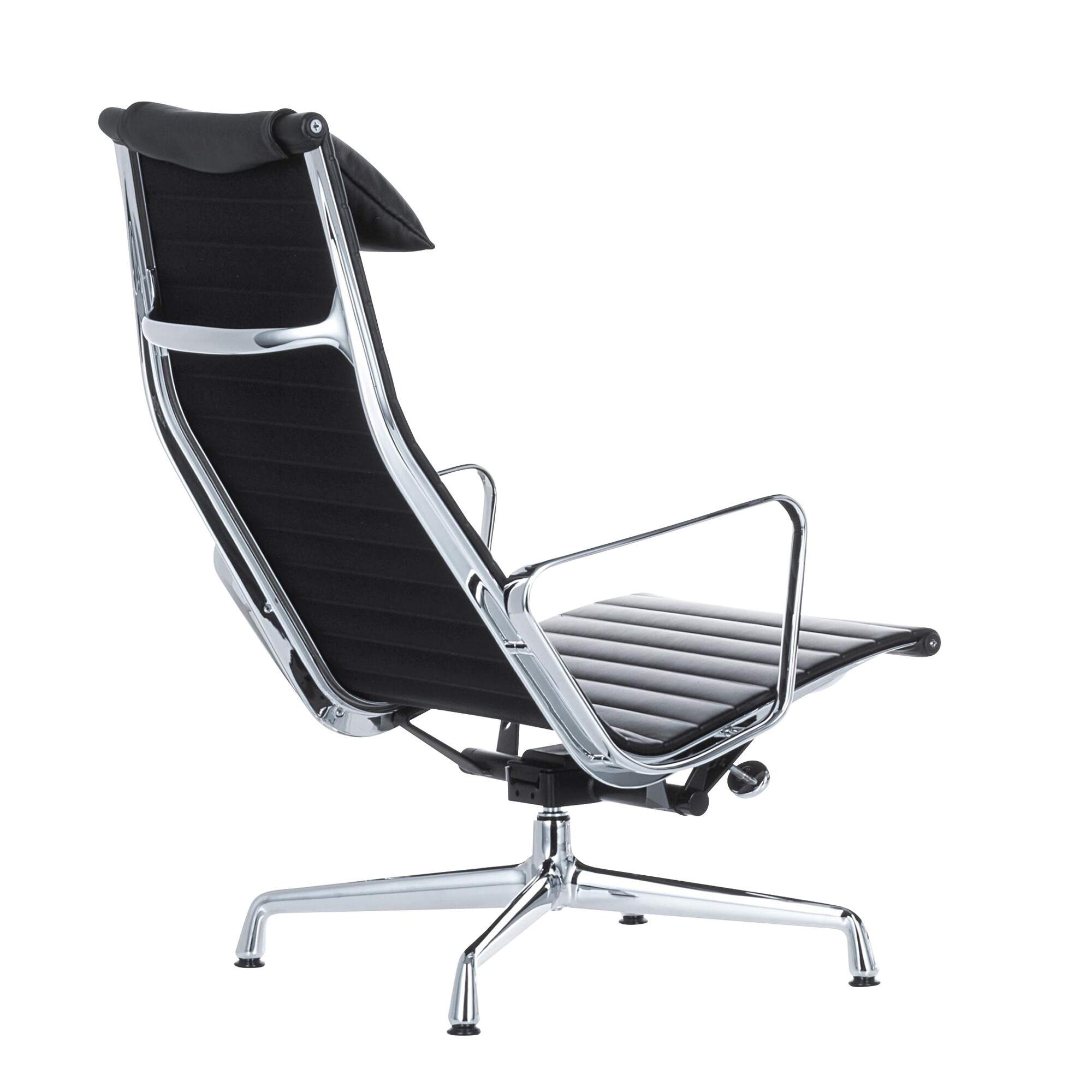 EA 124 Aluminium Chair Leather