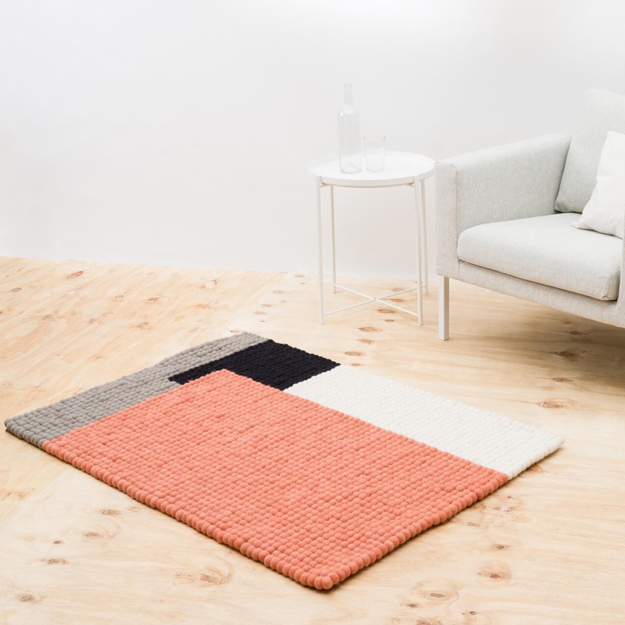 Cube Felt Ball Rug rectangular