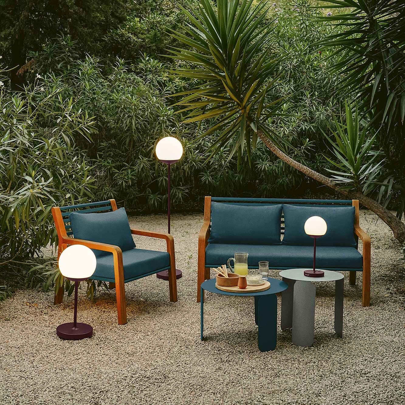 Mooon! LED Table Lamp With Battery