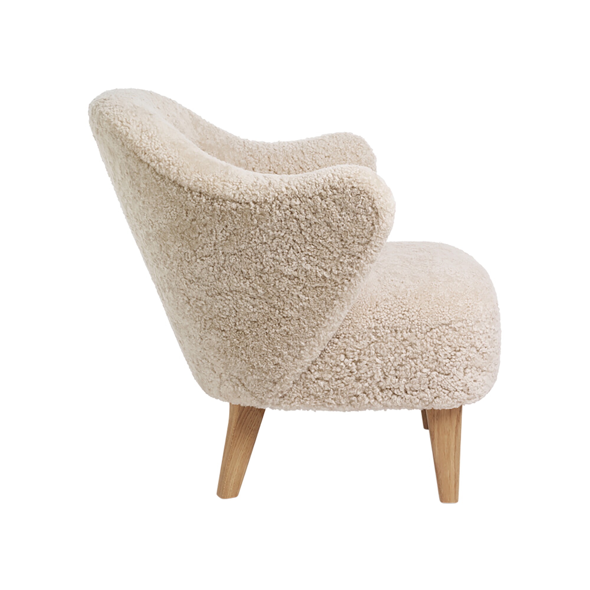 Ingeborg Lounge Chair Sheepskin