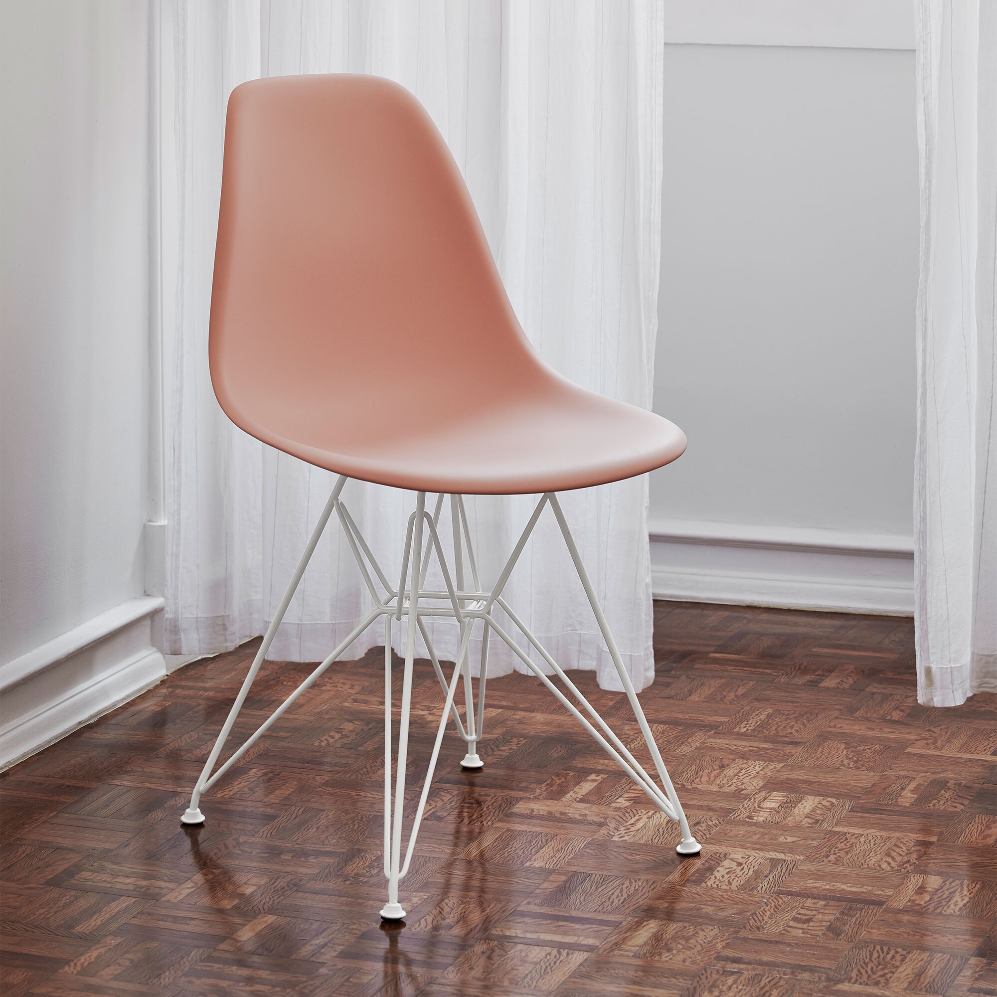 Eames Plastic Side Chair DSR White Base