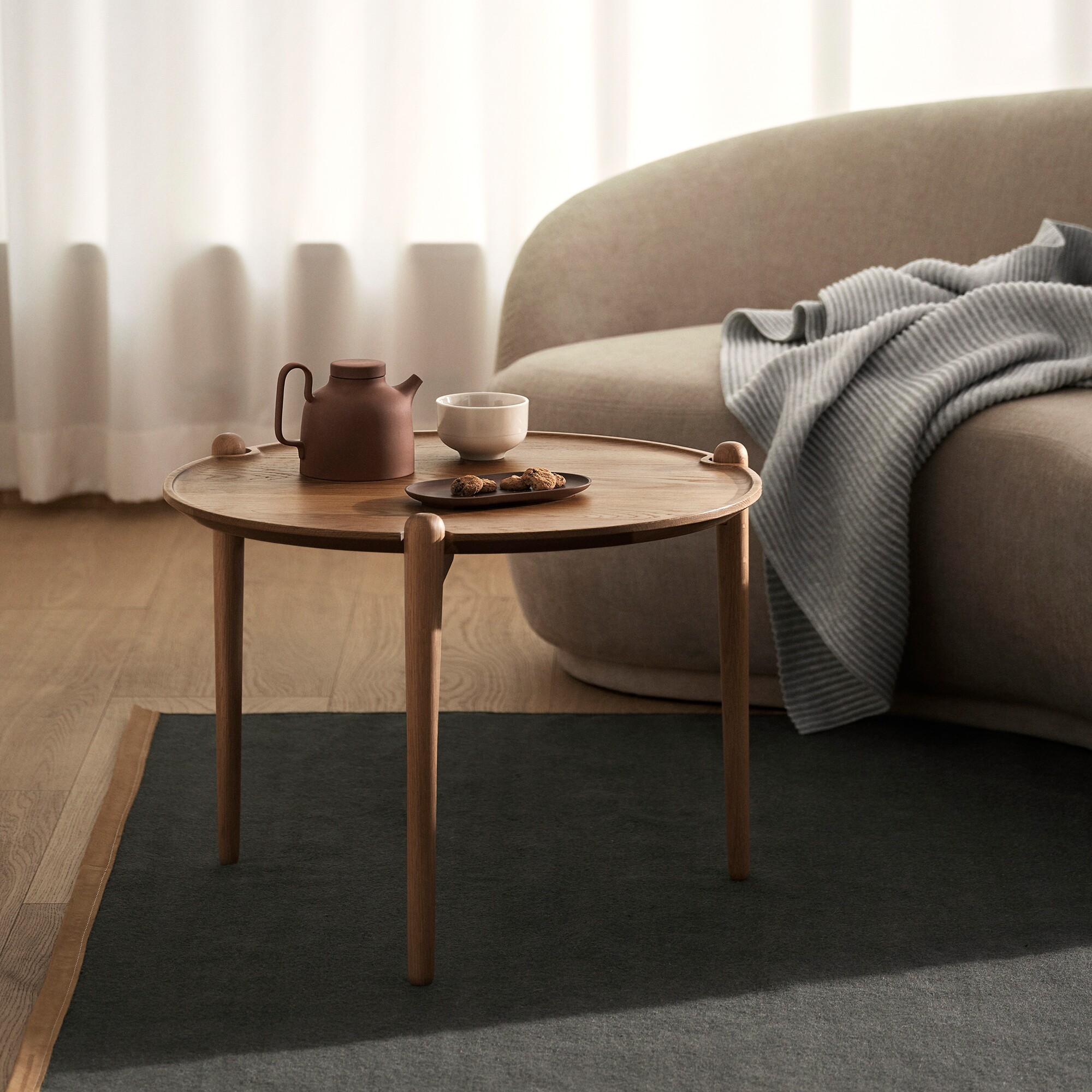 Aria High Side Table