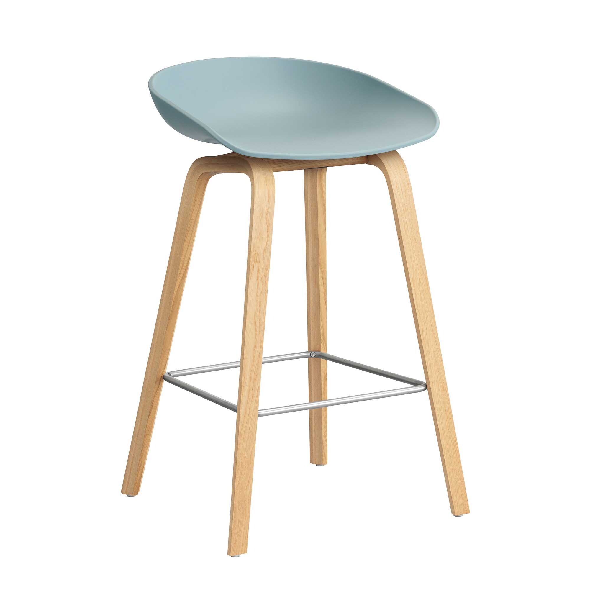 AAS 32 2.0 Bar Stool Low Lacquered Oak