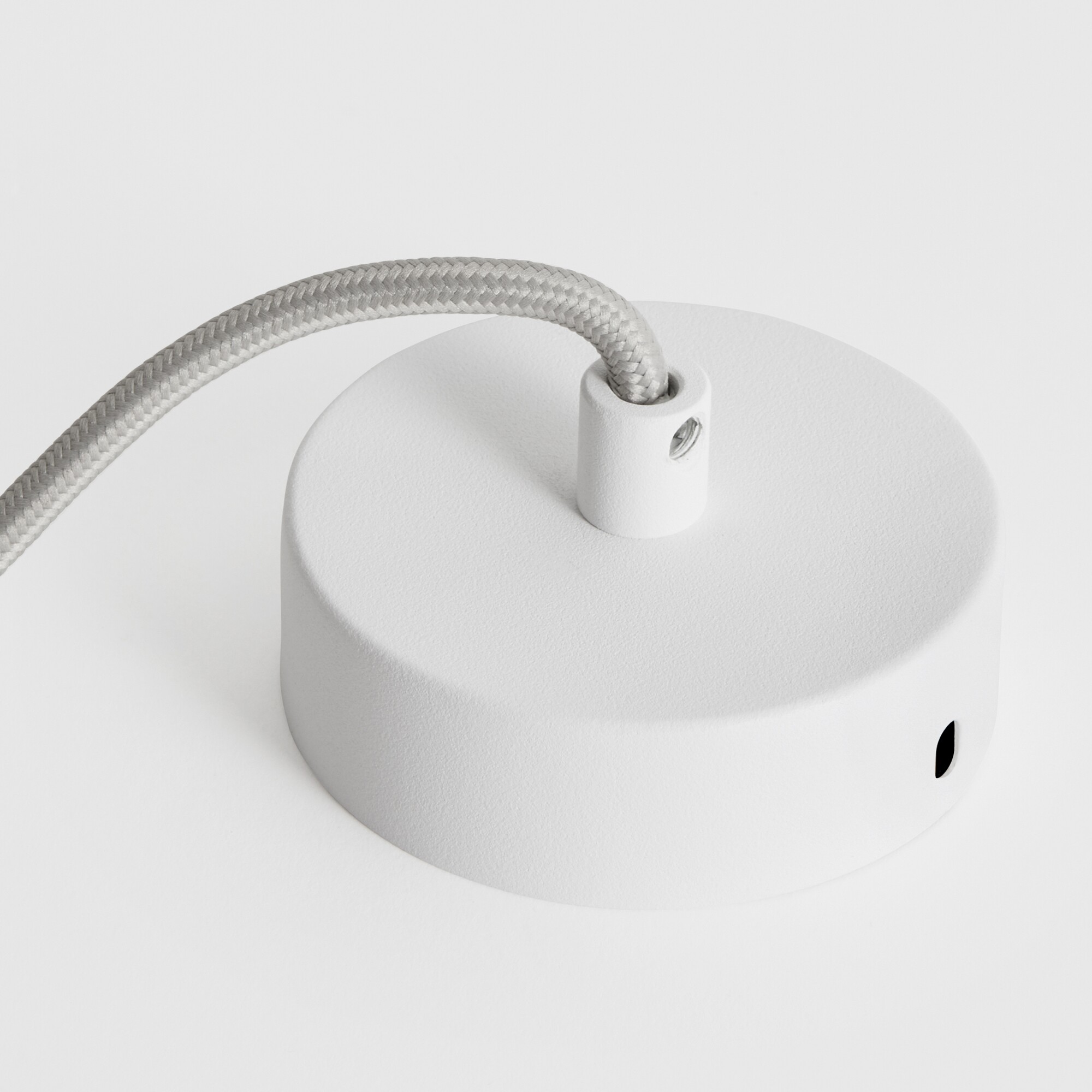 Alumina Suspension Lamp