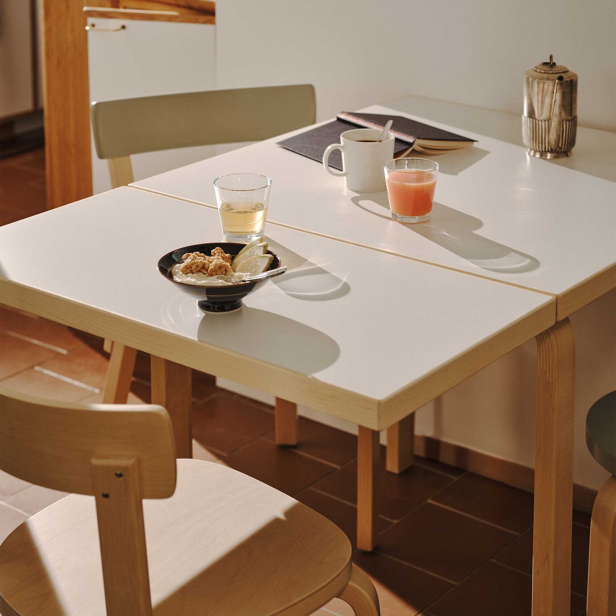 Aalto DL81C Folding Dining Table