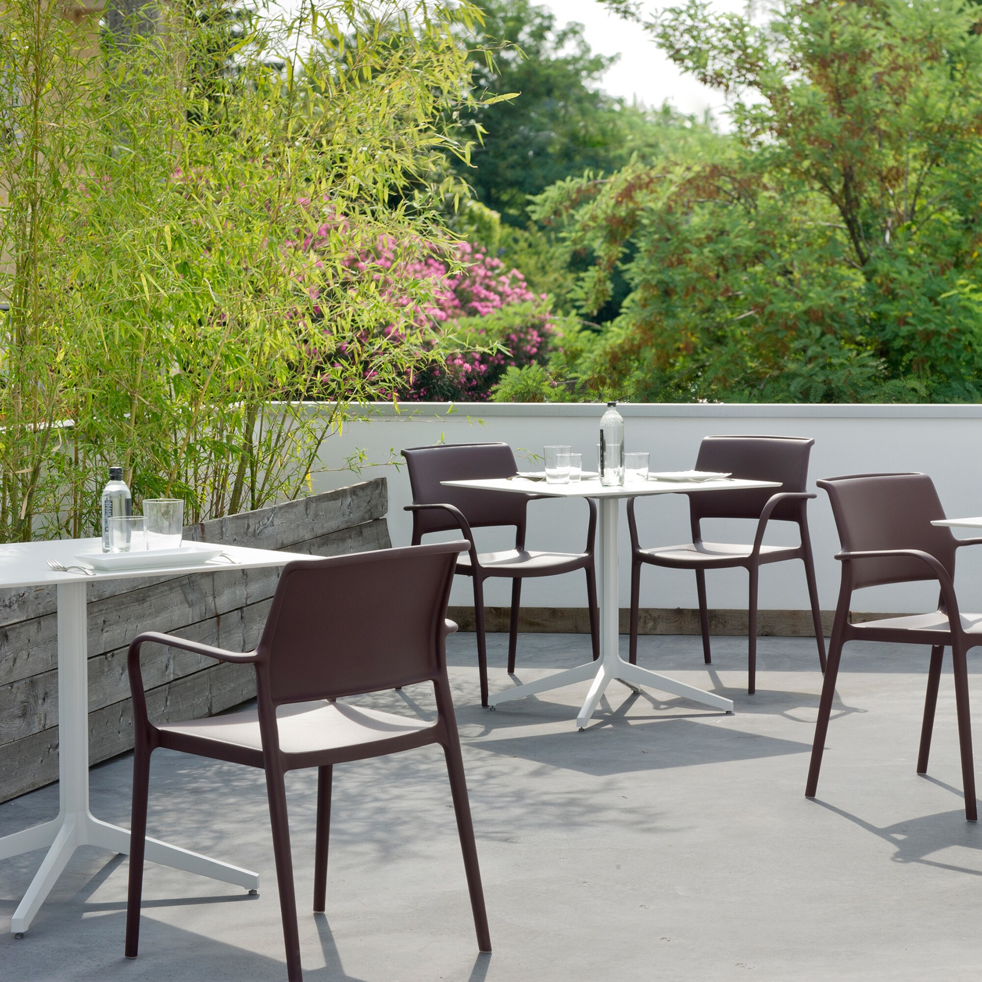 Ara 315 Garden Armchair