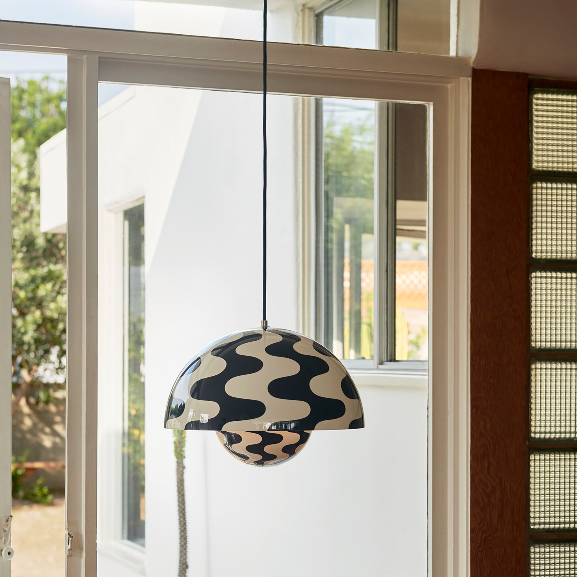 Flowerpot VP1 Suspension Lamp