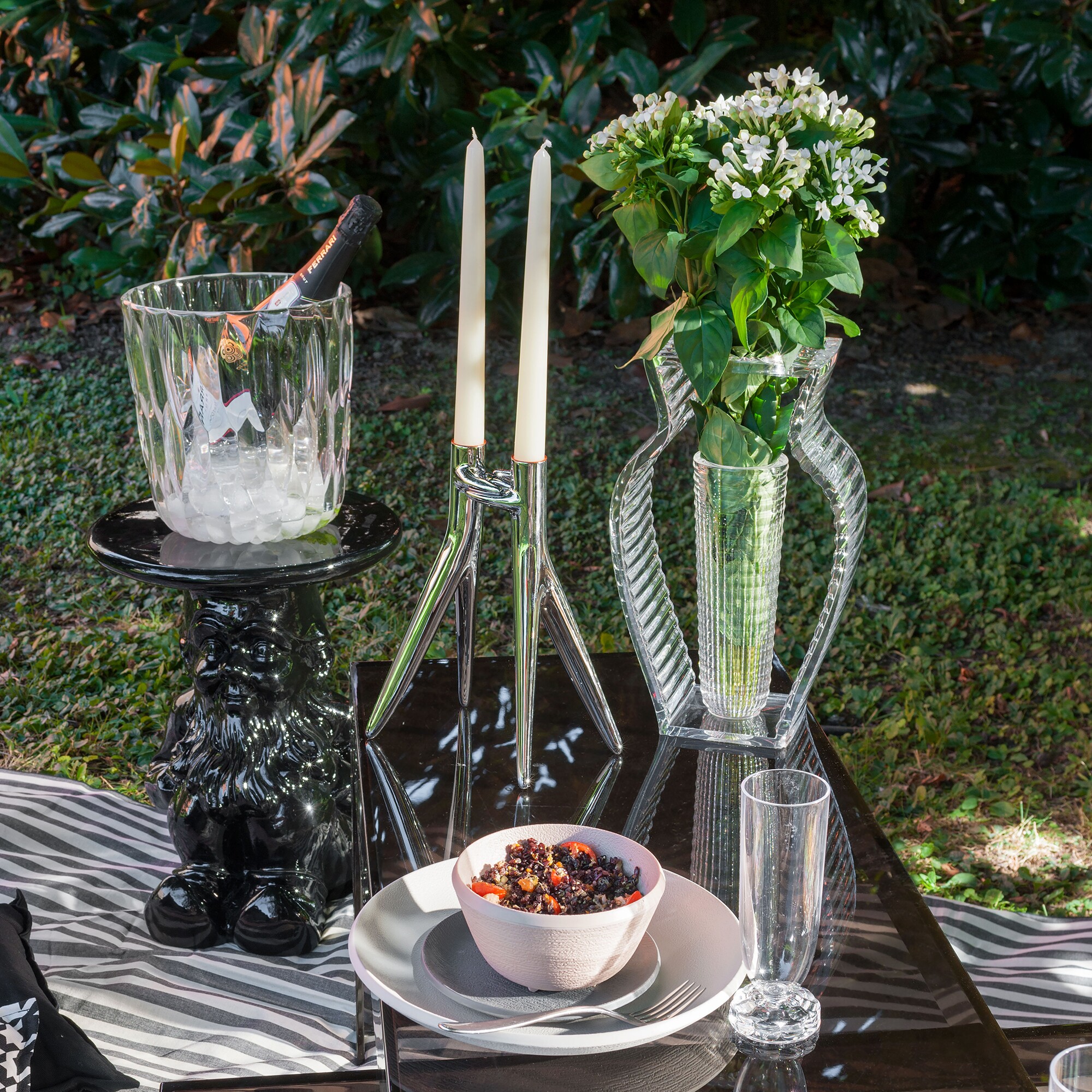 Abbracciaio Candle Holder