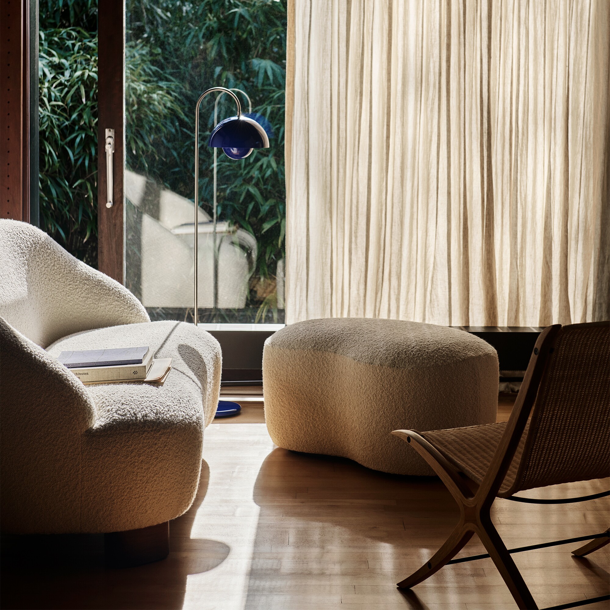 Flowerpot VP12 Floor Lamp