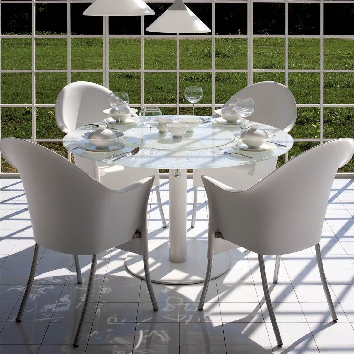 Lord Yo Garden Armchair