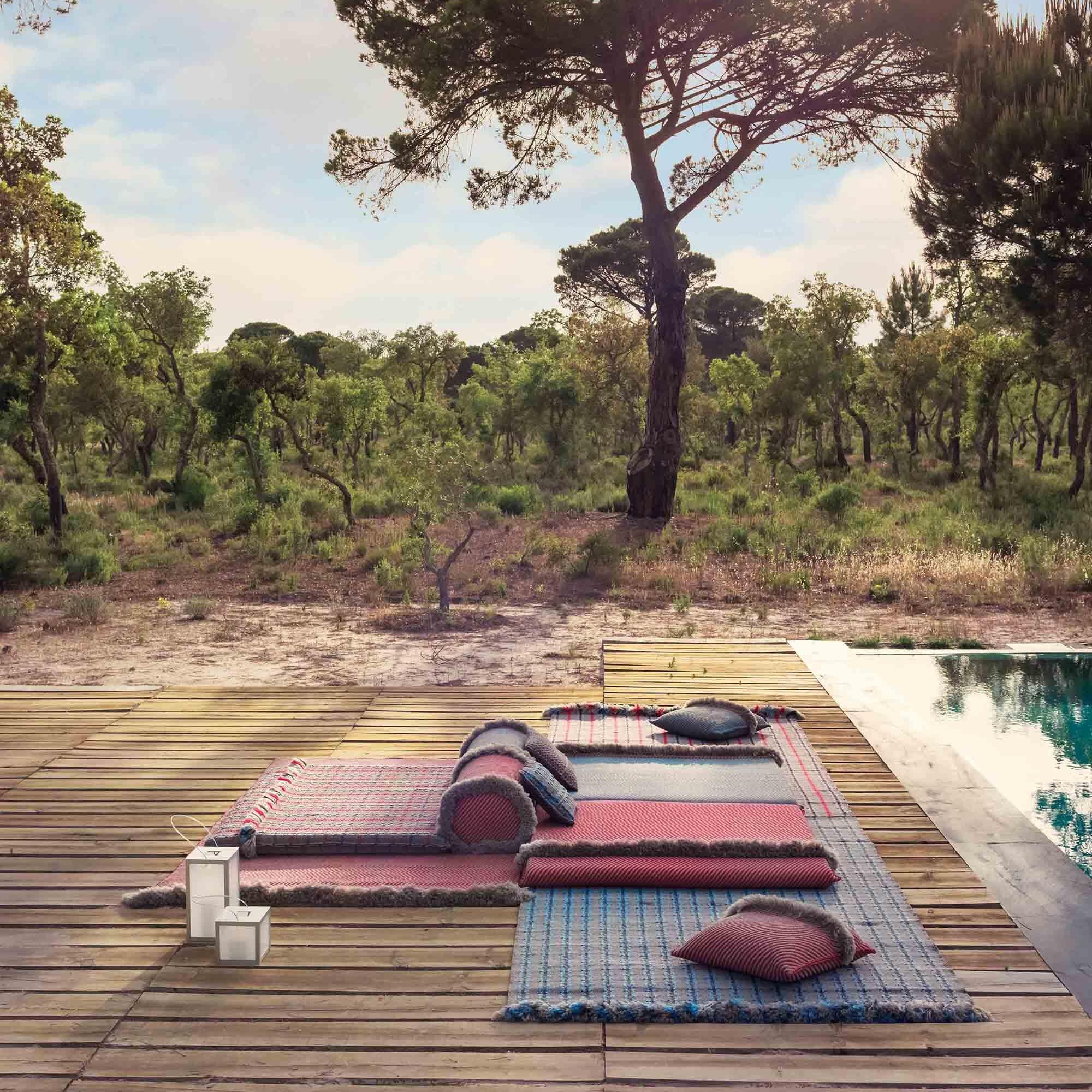 Garden Layers Big Roll Cushion