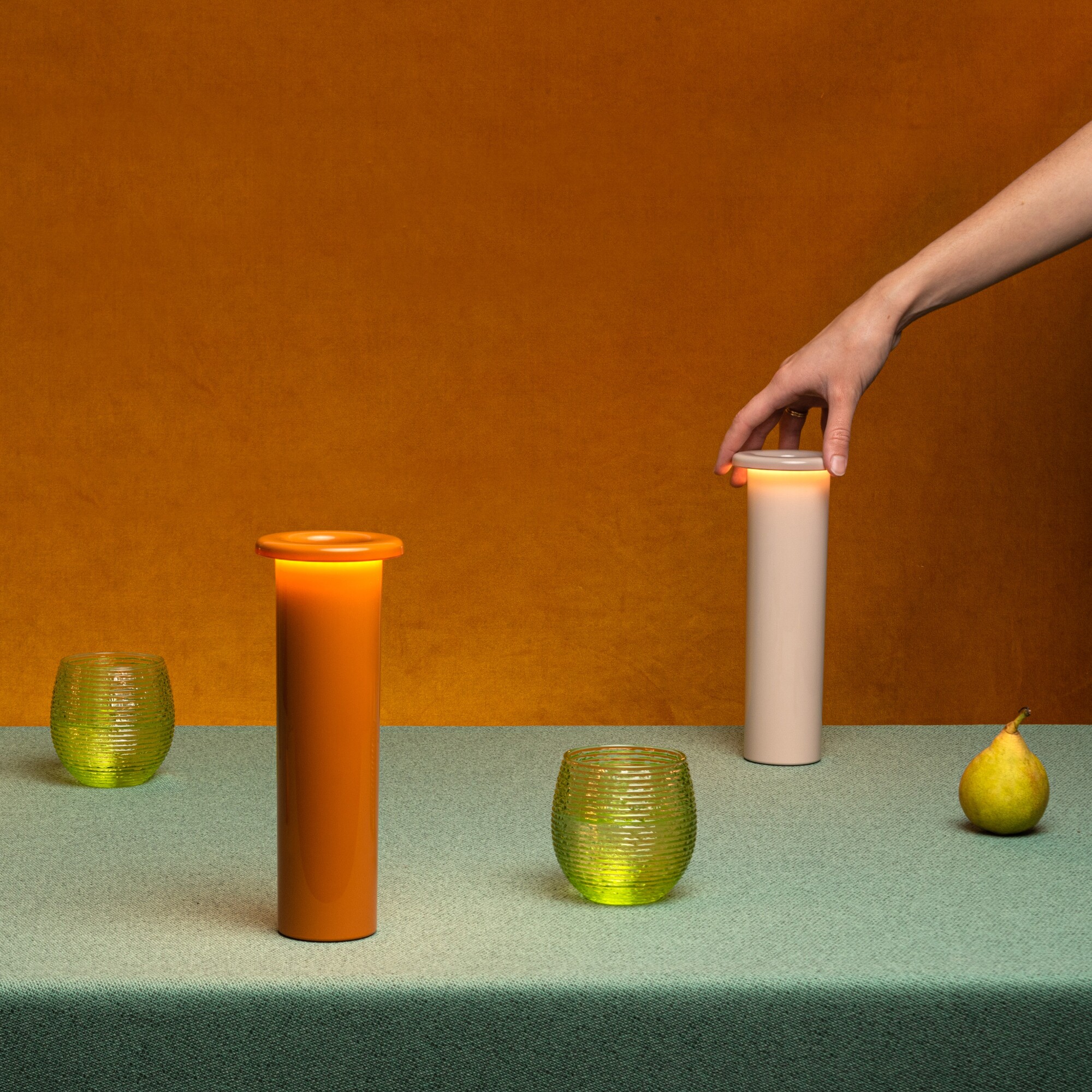 Bouquet LED Table Lamp with Battery