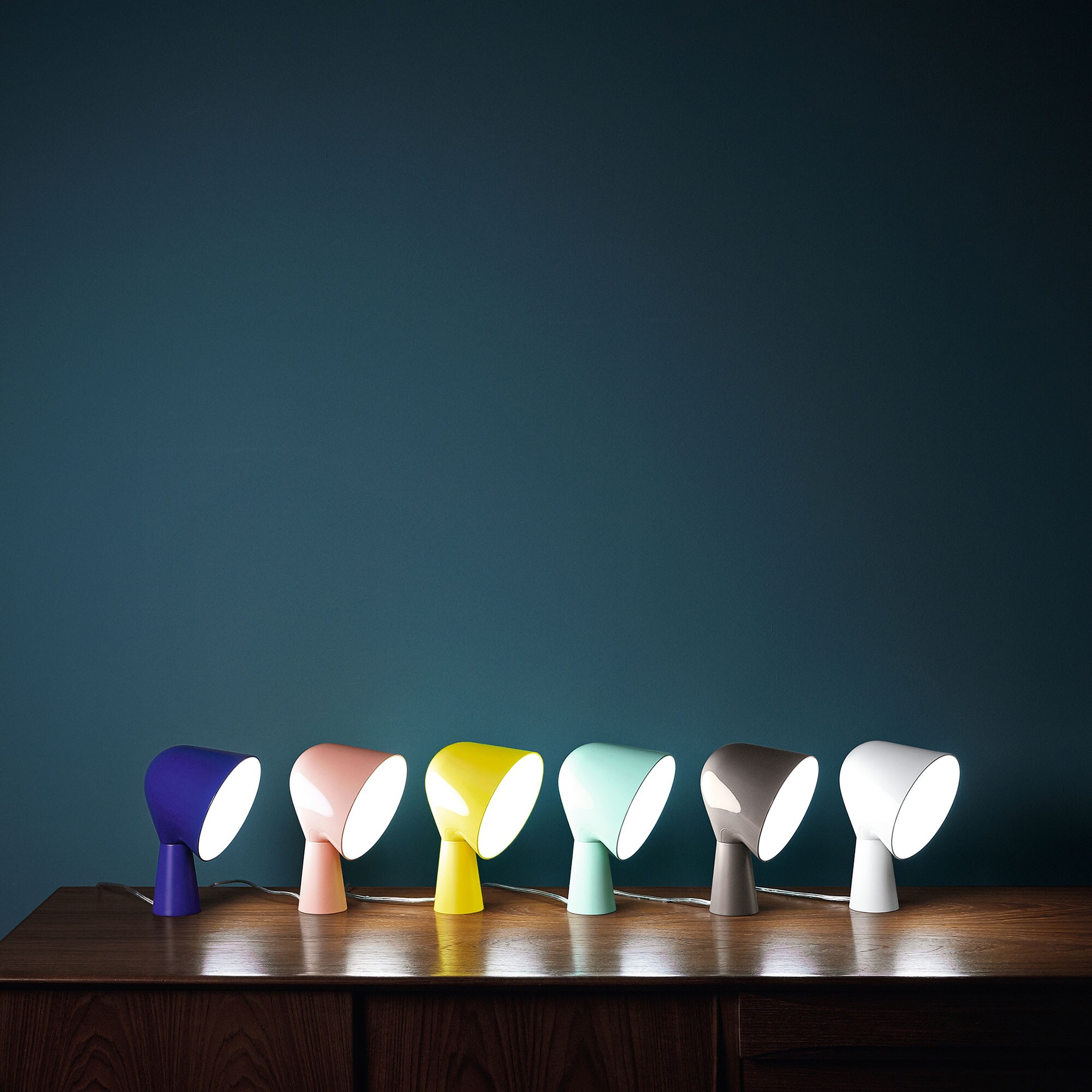 Binic Table Lamp