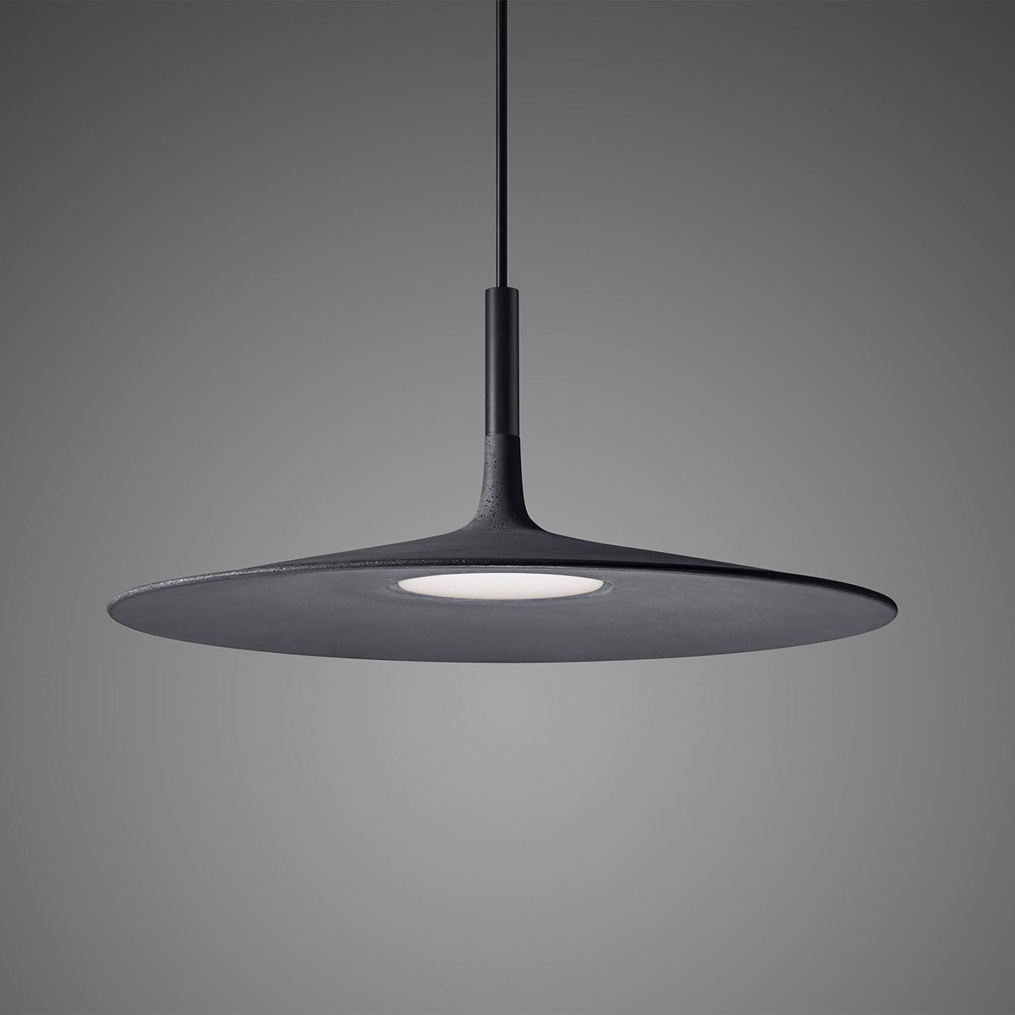 Aplomb Large LED Suspension Lamp