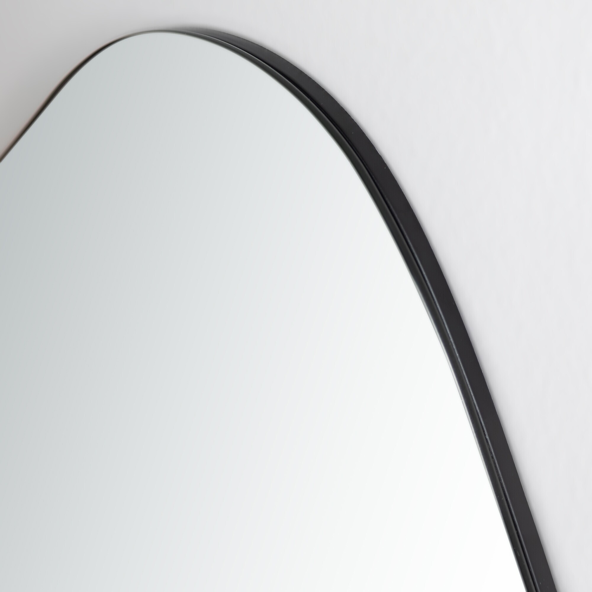 Ihme Wall Mirror