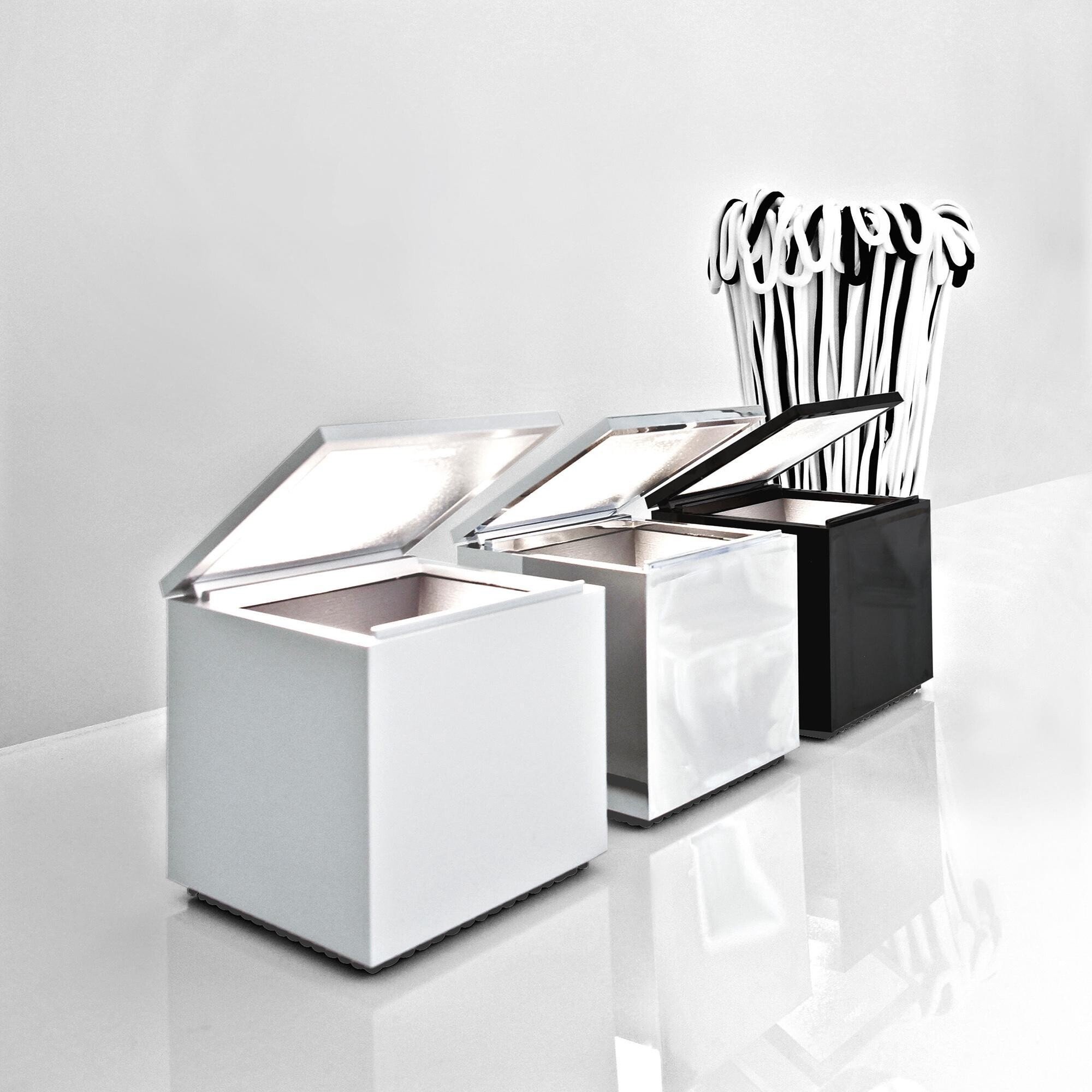 Cuboluce Wireless LED Battery Lamp