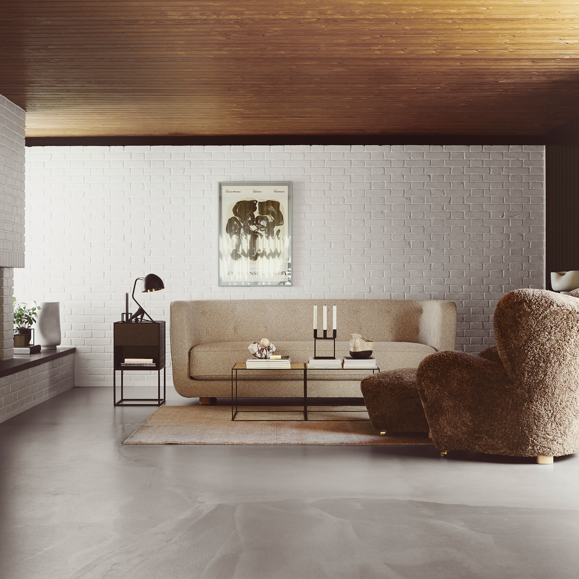 Frame 35 Sideboard with 1 Drawer