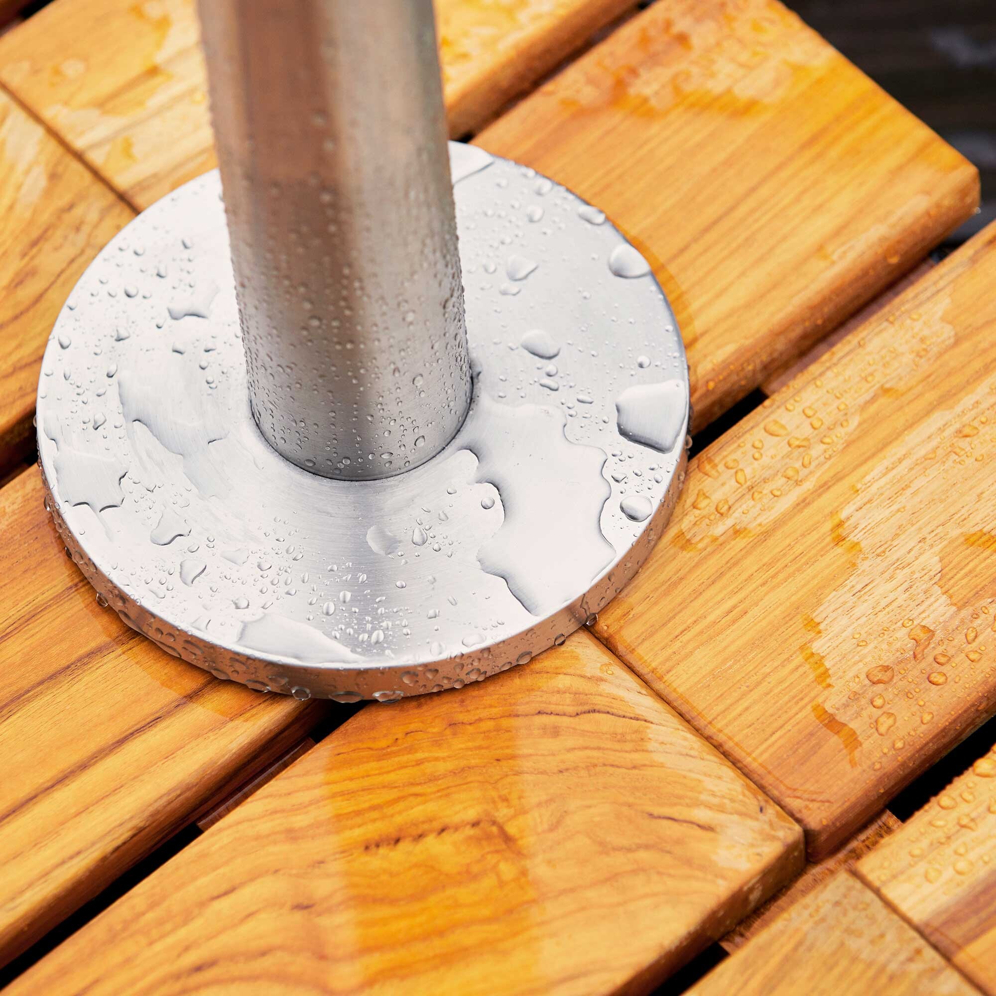 Lagoon Garden Shower