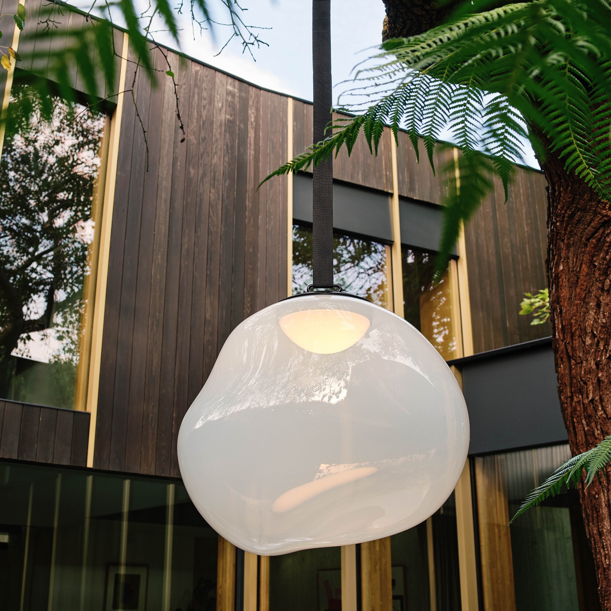 Melt LED Floor Lamp/Pendant Lamp with Battery