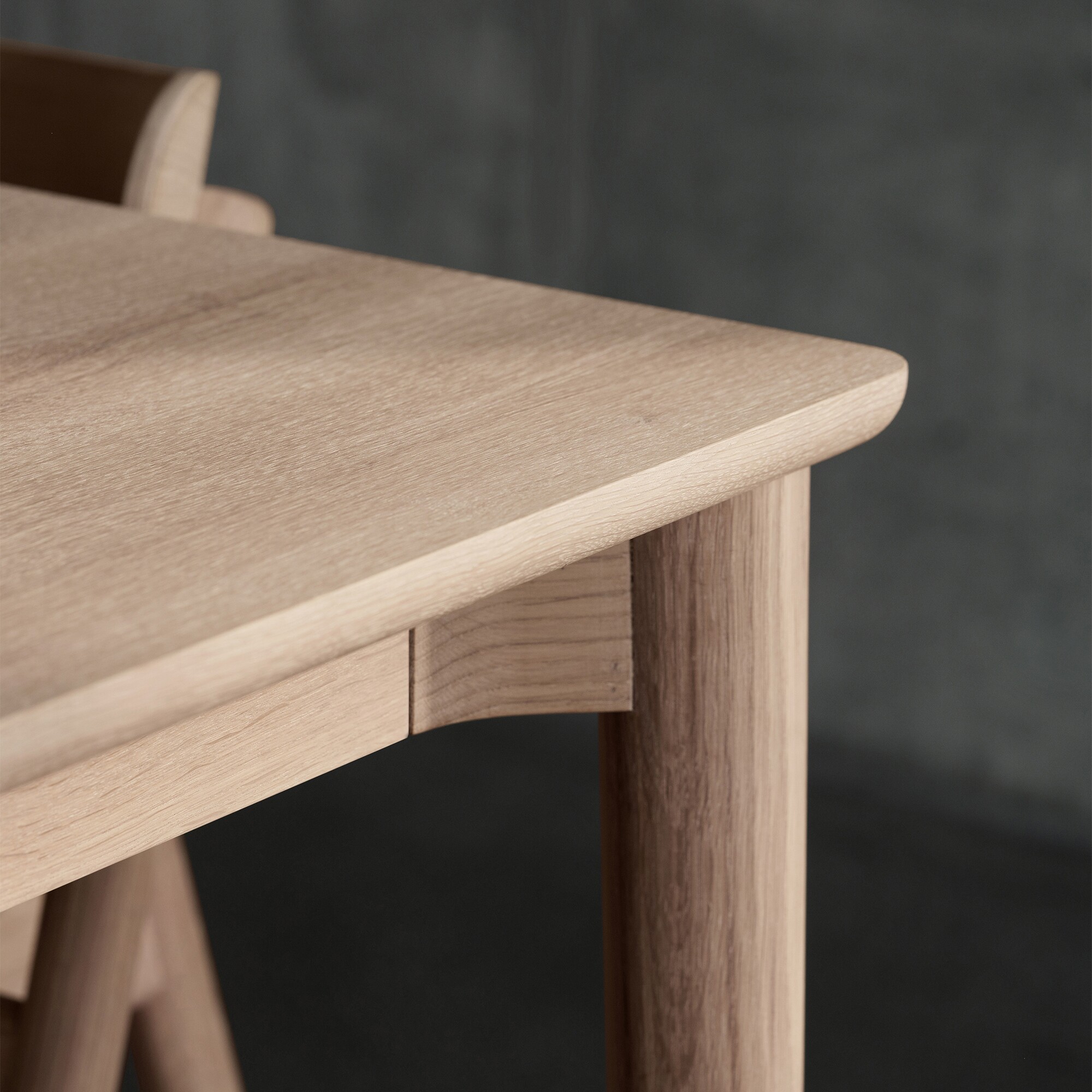 Expand Dining Table 250x90cm