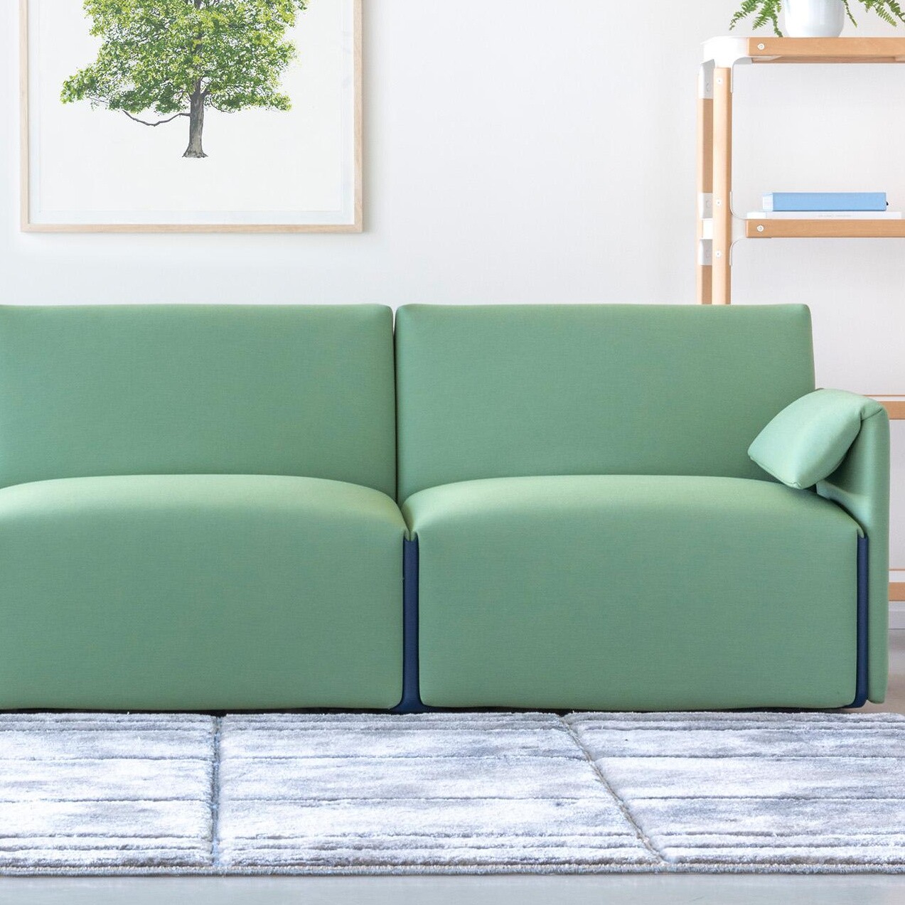 Costume 2-Seater Sofa 177x86x76cm