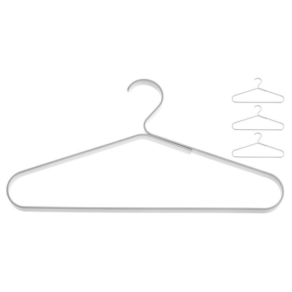 0118  Coat Hanger Set Of 4