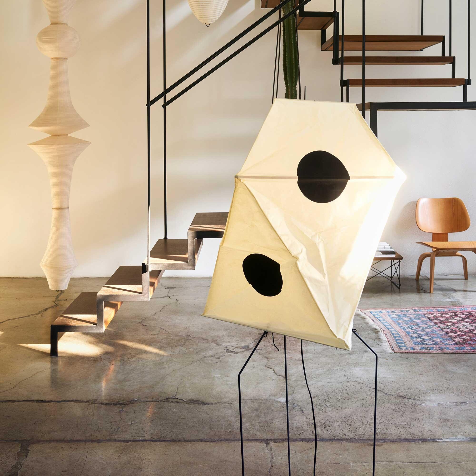 Akari UF3-Q Floor Lamp
