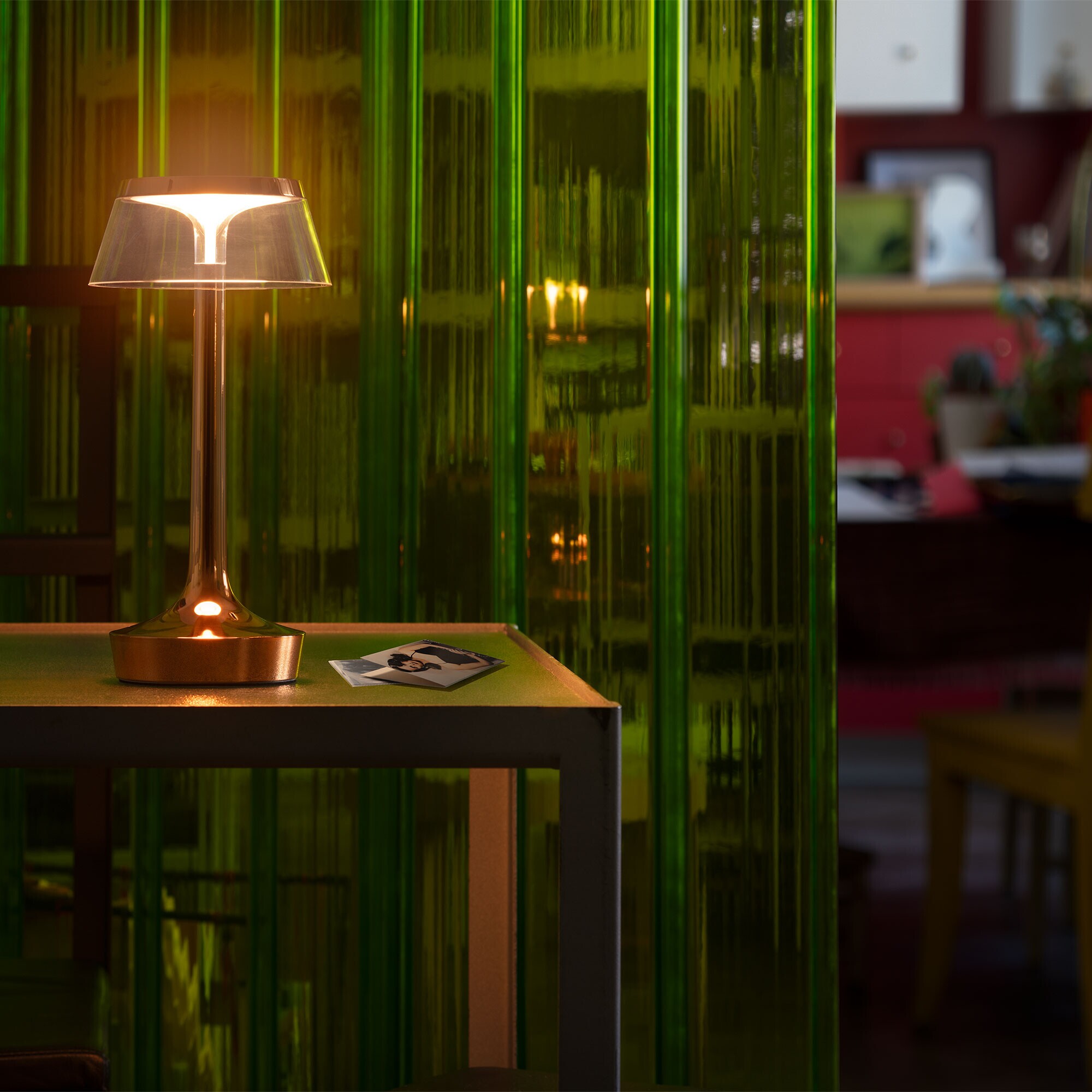 Bon jour Unplugged Rechargeable LED Table Lamp Color Tune