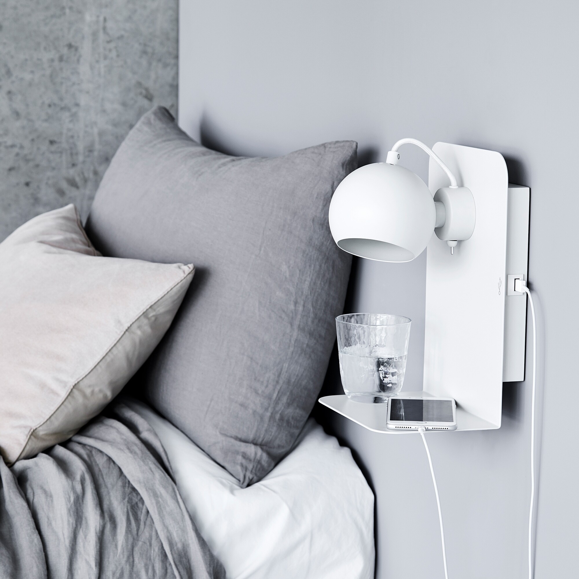 Ball Wall Lamp With USB